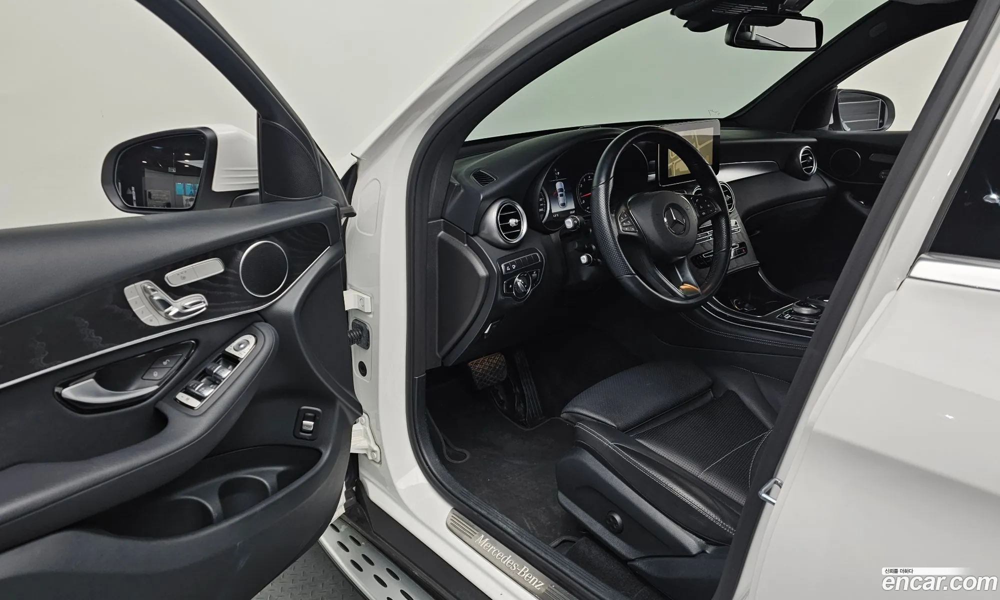 Mercedes-Benz GLC-Class X253 2019 — 14