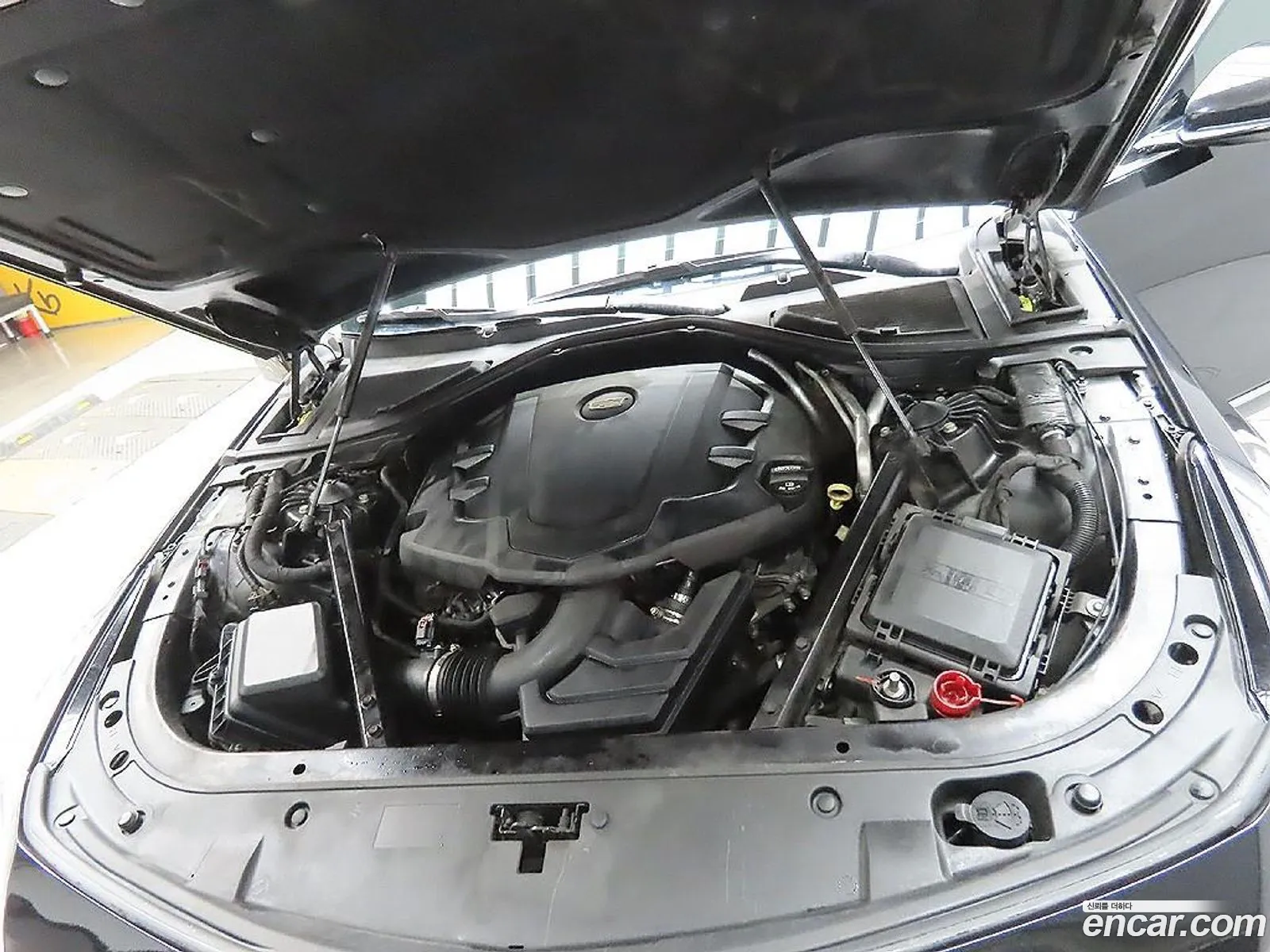 Cadillac CT6 2016 — 13