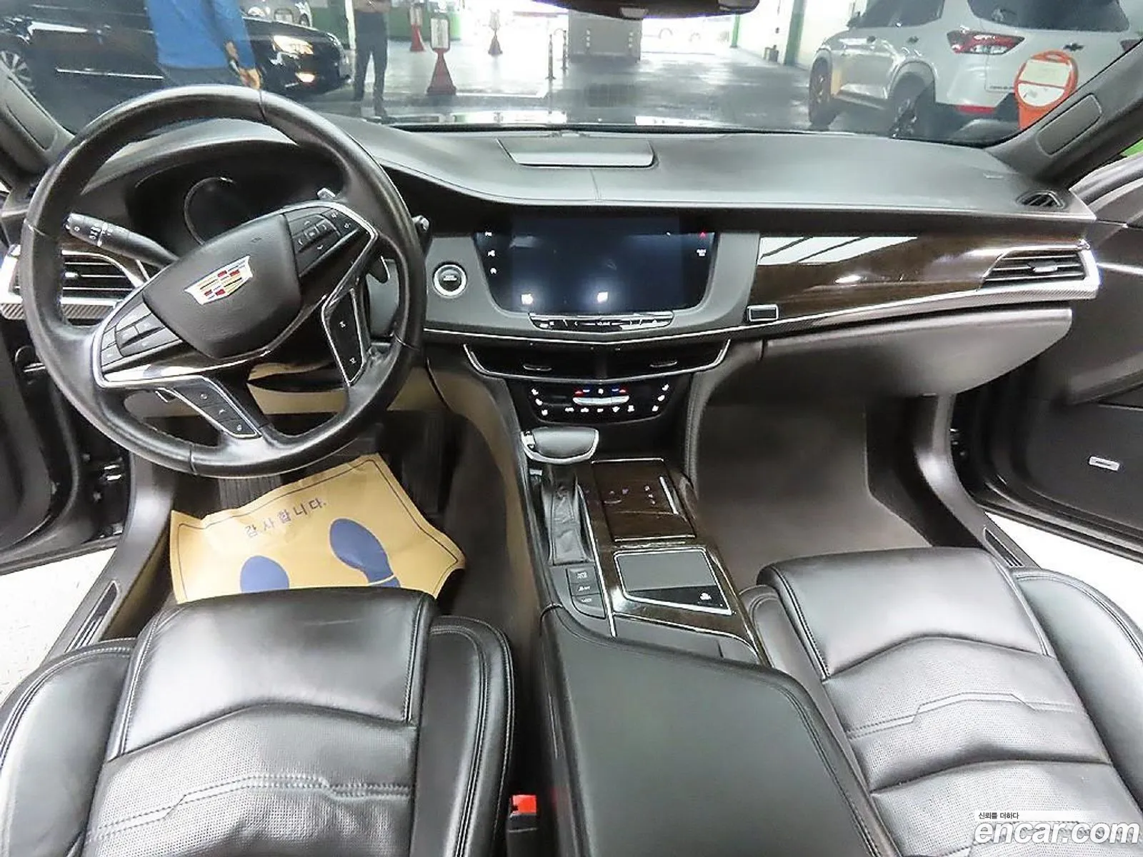 Cadillac CT6 2016 — 12