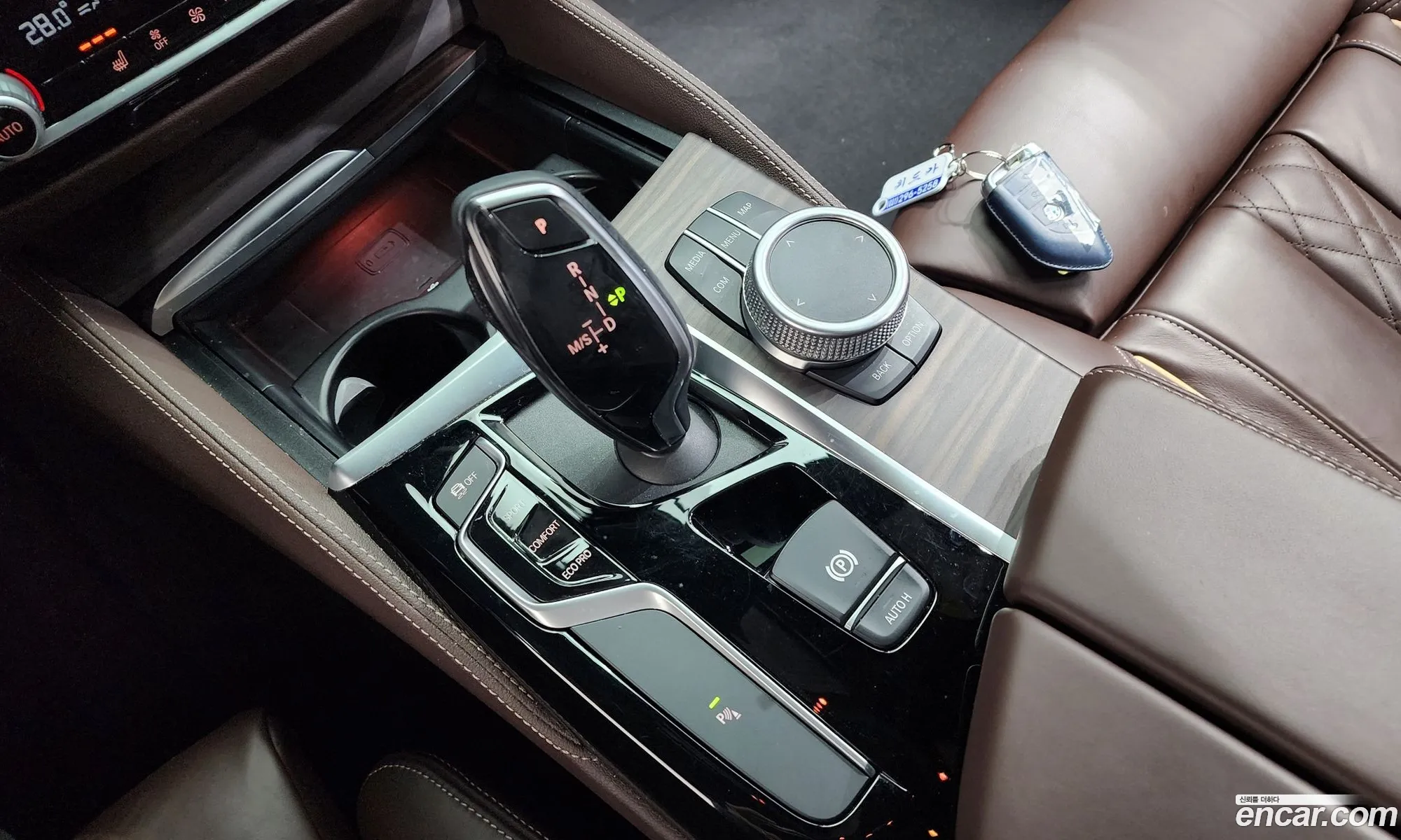 BMW 5 Series 2020 WBAJK9103LCE84038 — 20