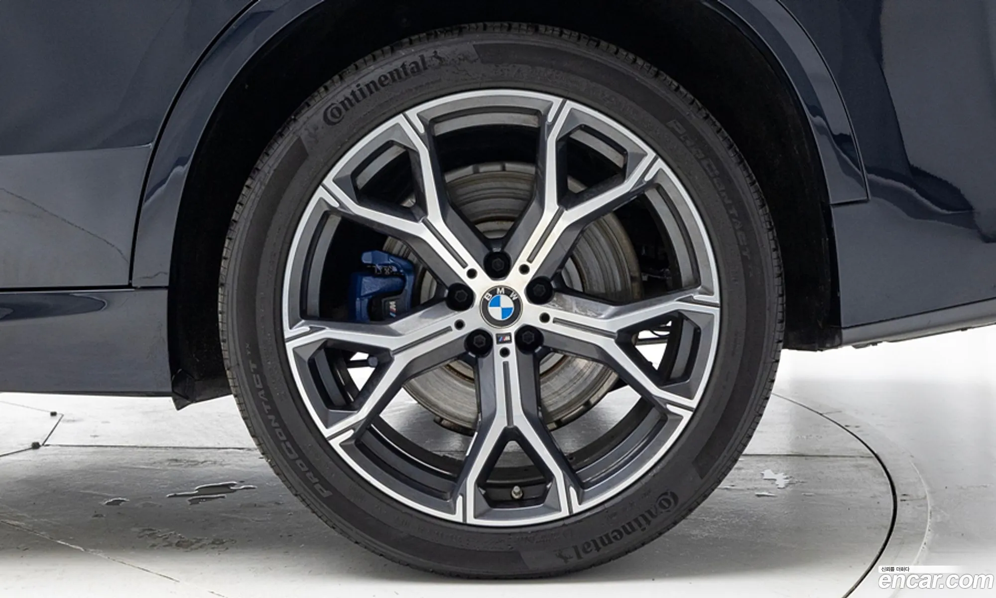 BMW X5 2020 — 10