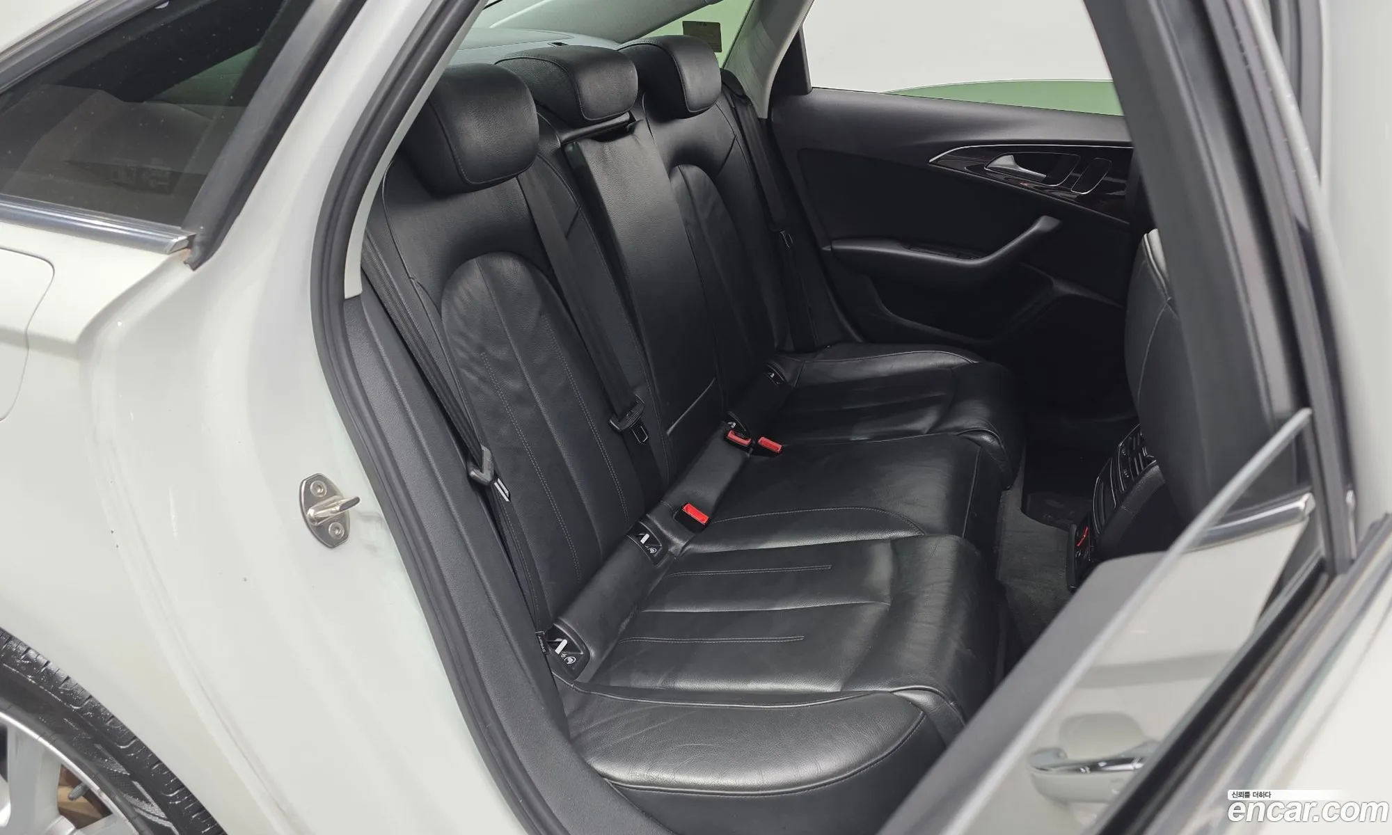 Audi A6 2015 — 6