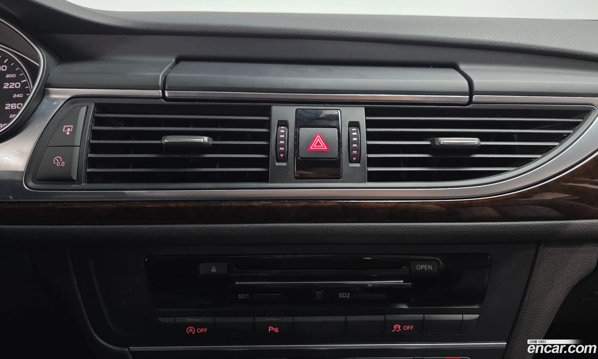 Audi A6 2015 — 15