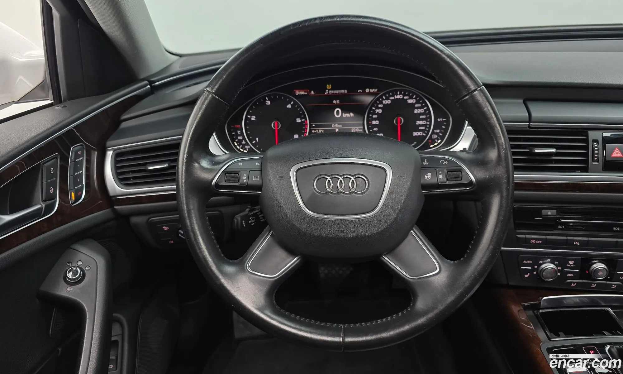 Audi A6 2015 — 7