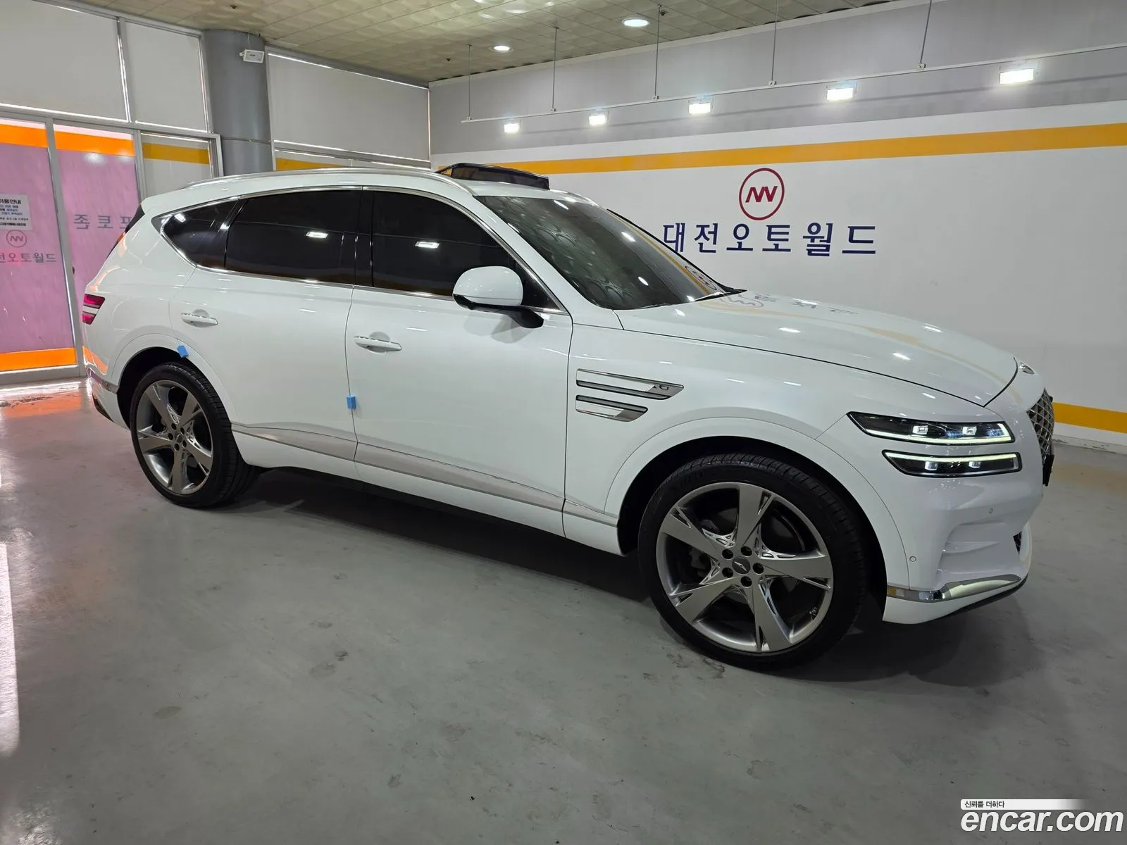 Genesis GV80 2020 — 16