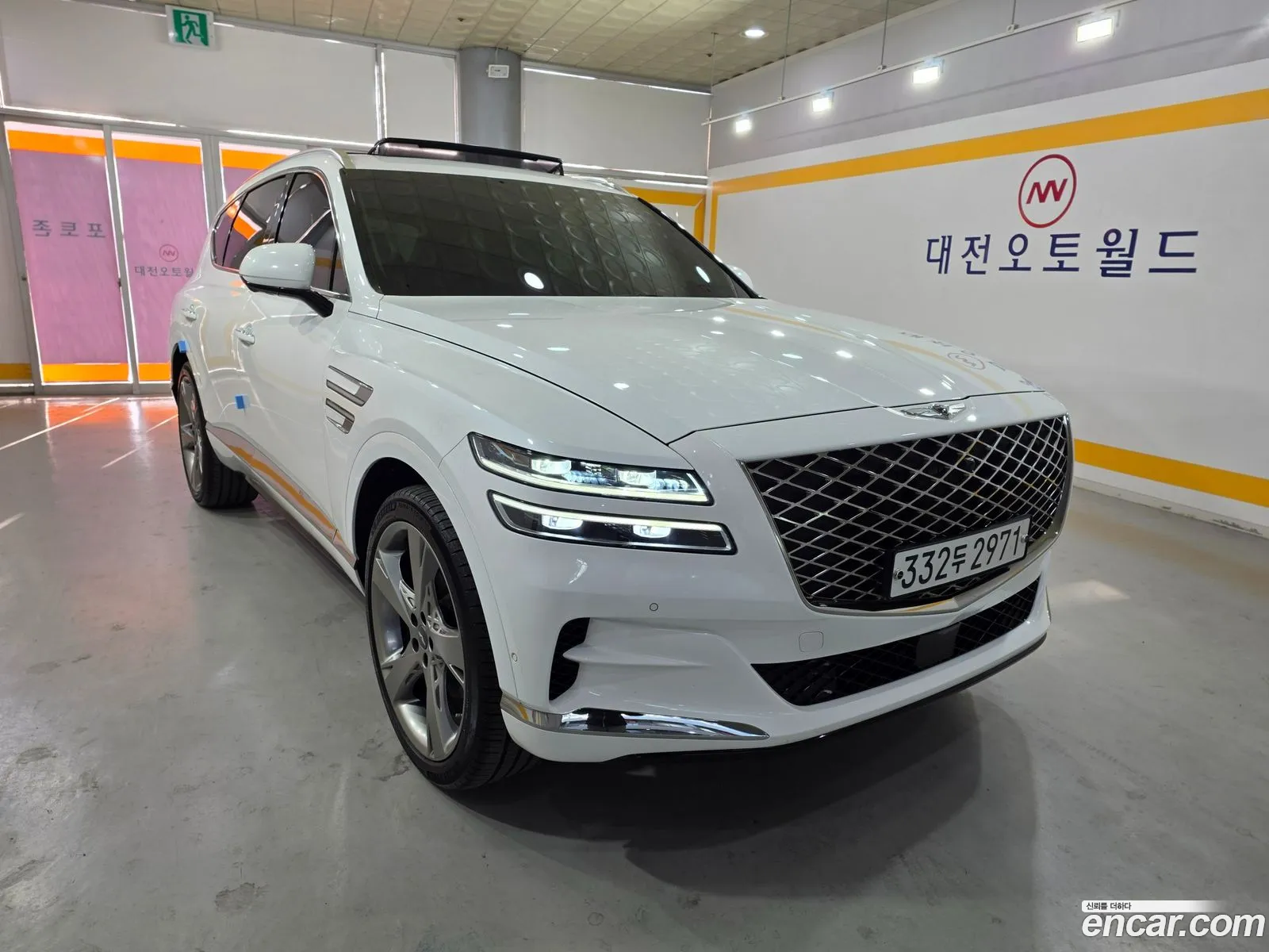 Genesis GV80 2020 — 17