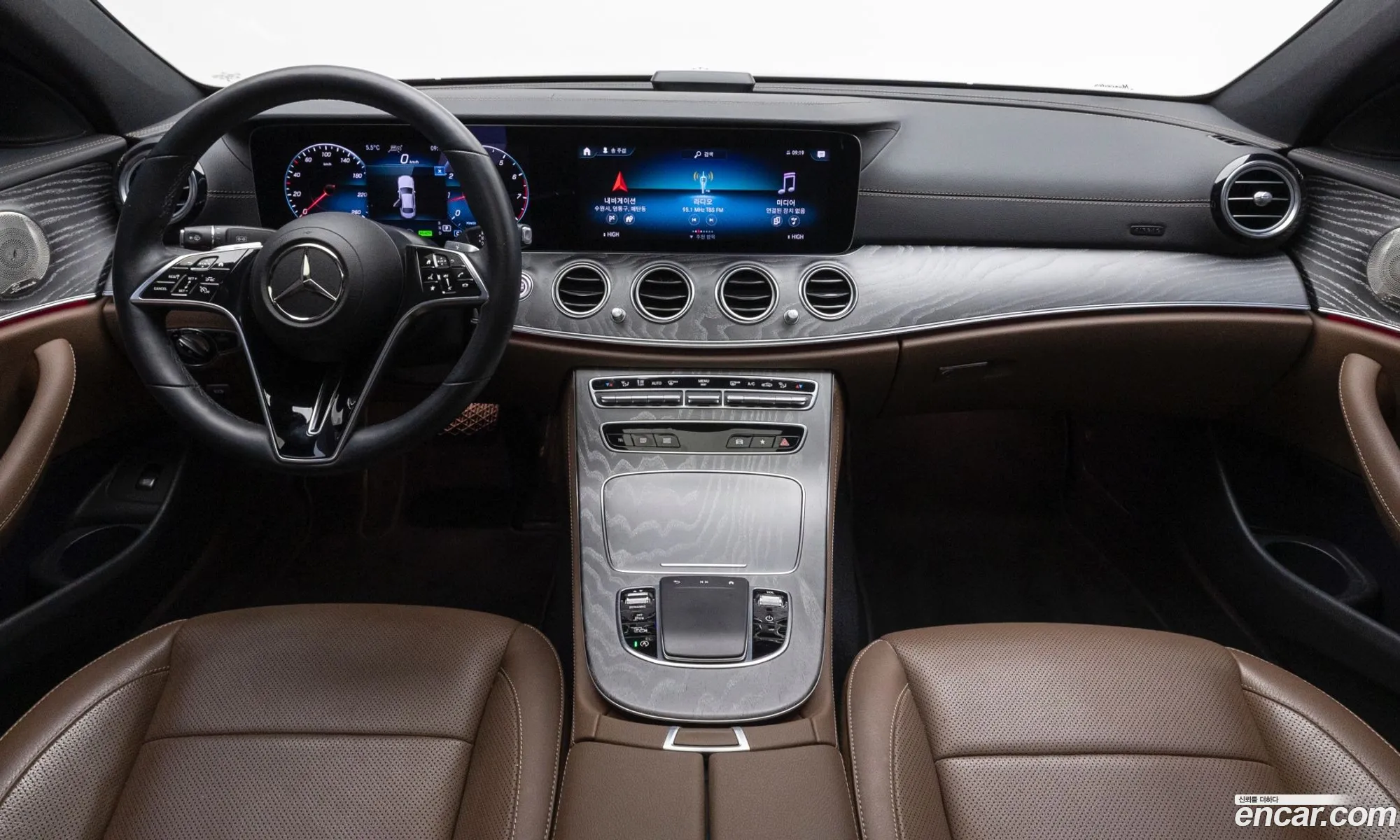 Mercedes-Benz E-Class W213 2022 — 3