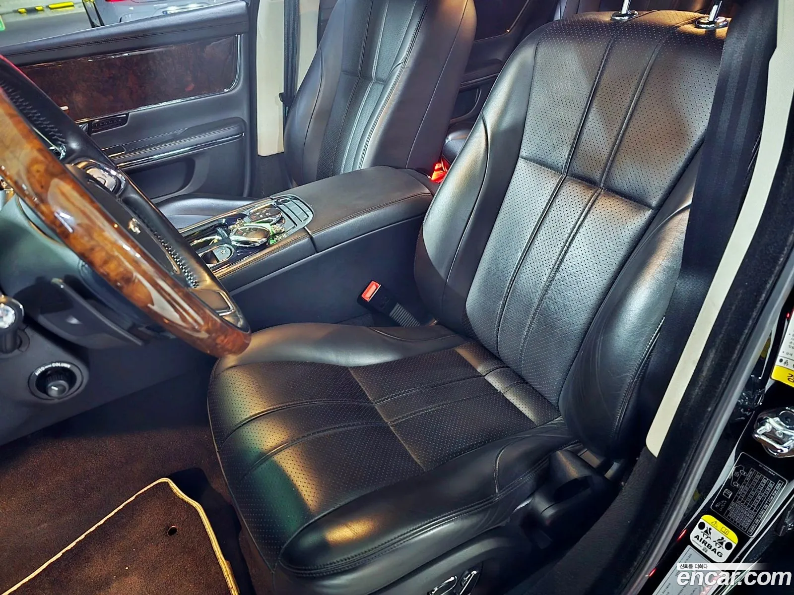Jaguar XJ 2011 — 5
