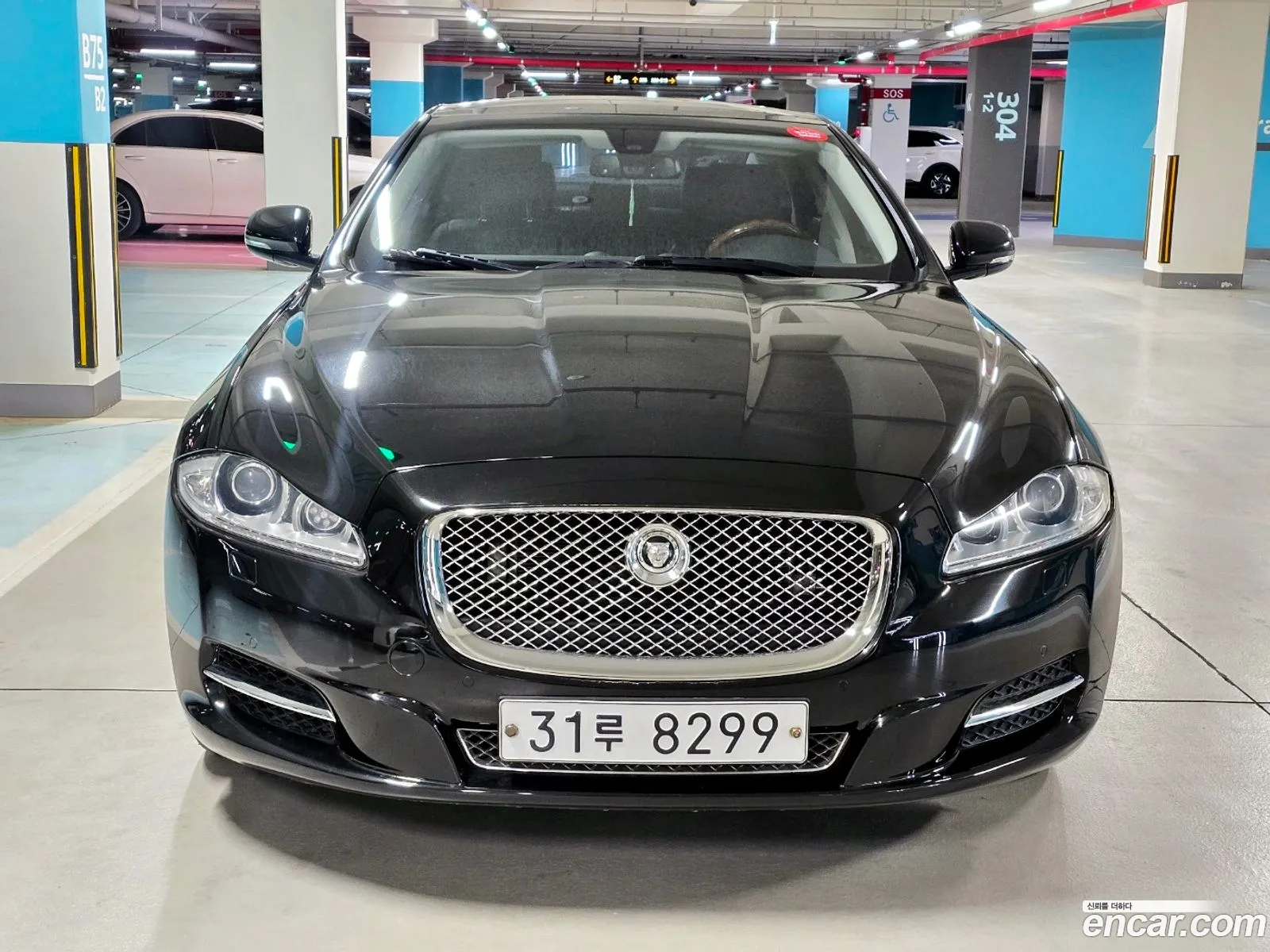 Jaguar XJ 2011 — 14