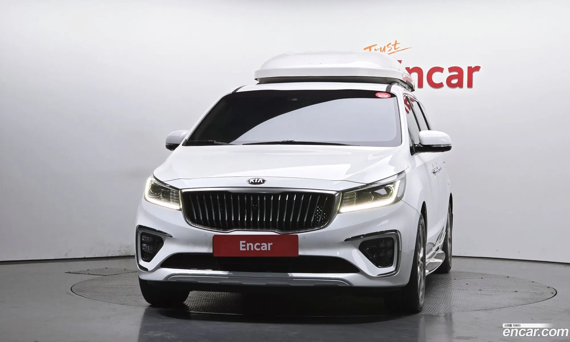Kia Carnival 2019 — 12