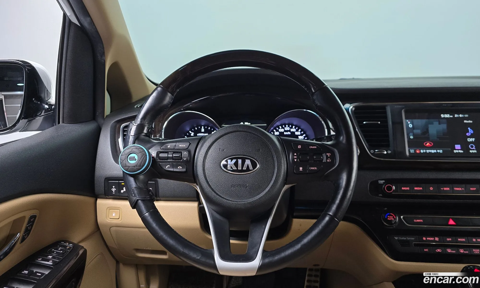 Kia Carnival 2019 — 2