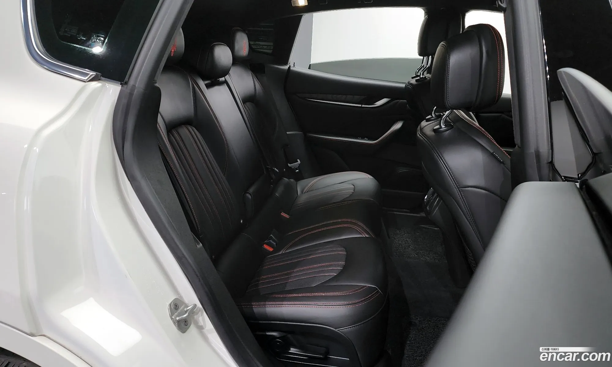 Maserati Levante 2022 ZN661AUG2NX398703 — 19