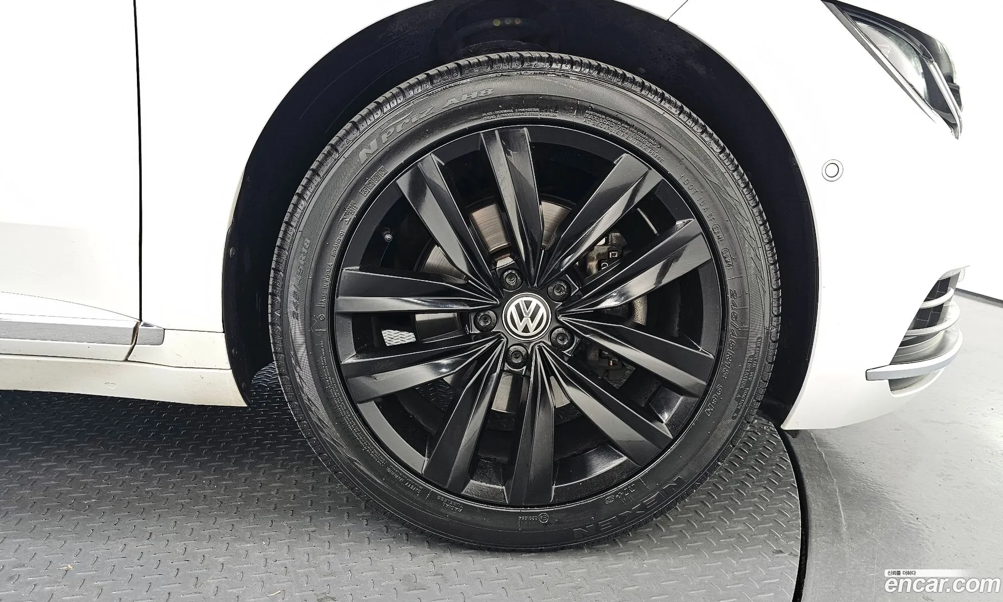 Volkswagen Arteon 2019 — 10