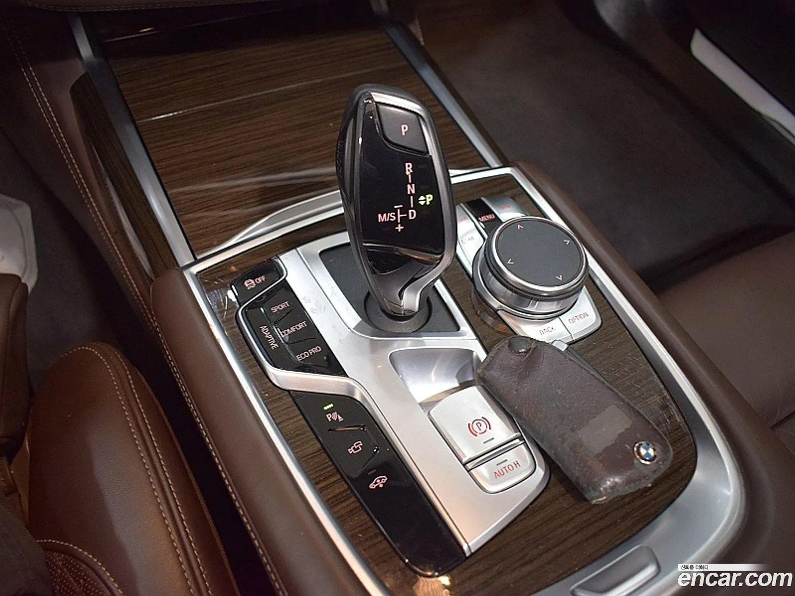 BMW 7 Series 2020 — 8