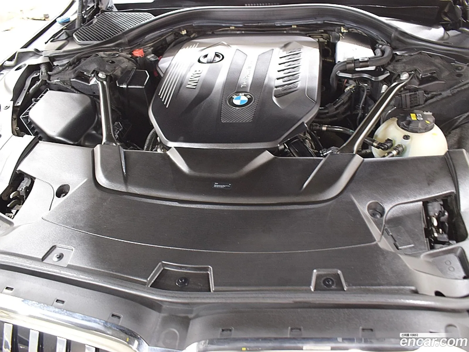 BMW 7 Series 2020 — 11
