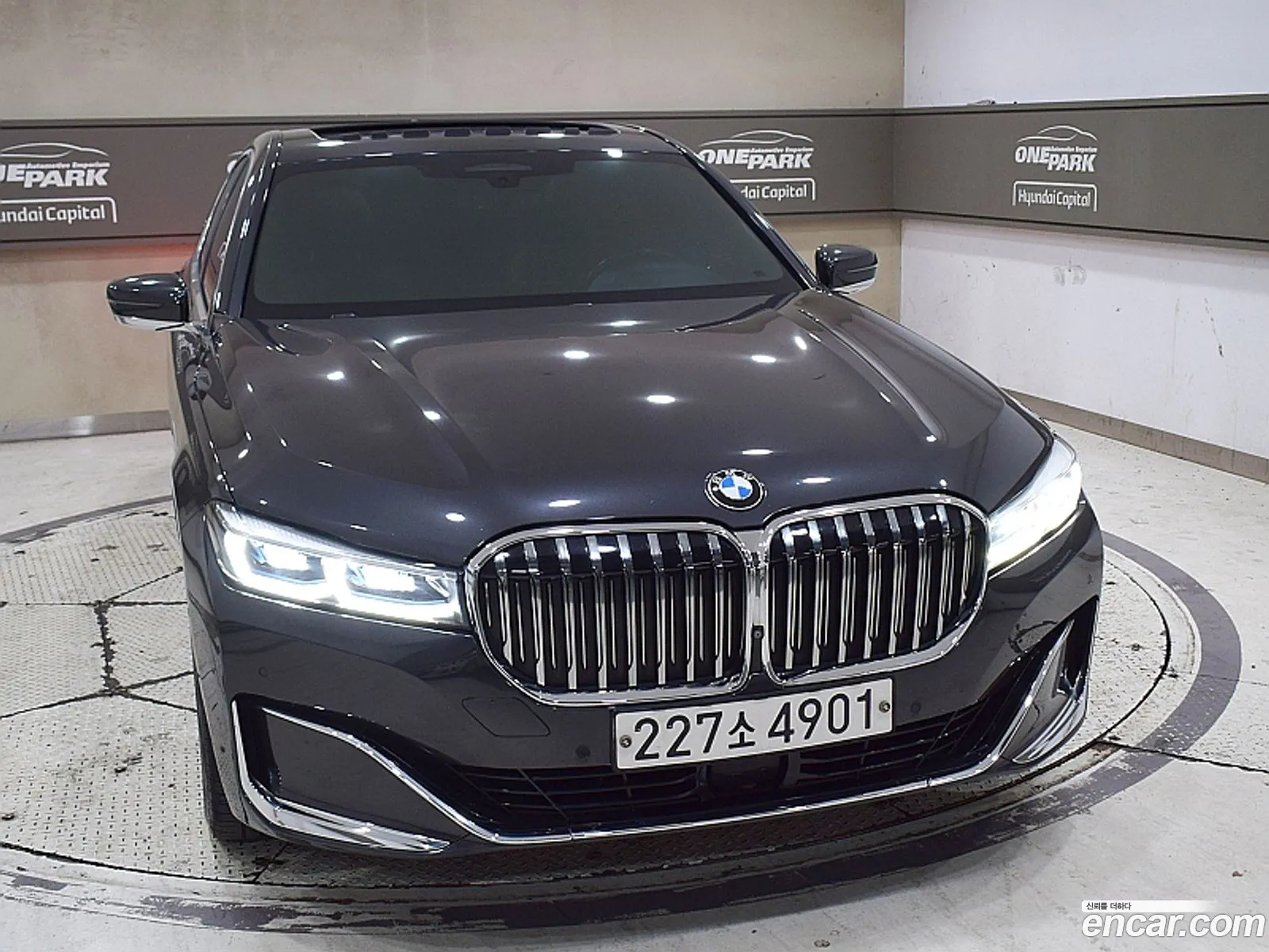 BMW 7 Series 2020 — 18