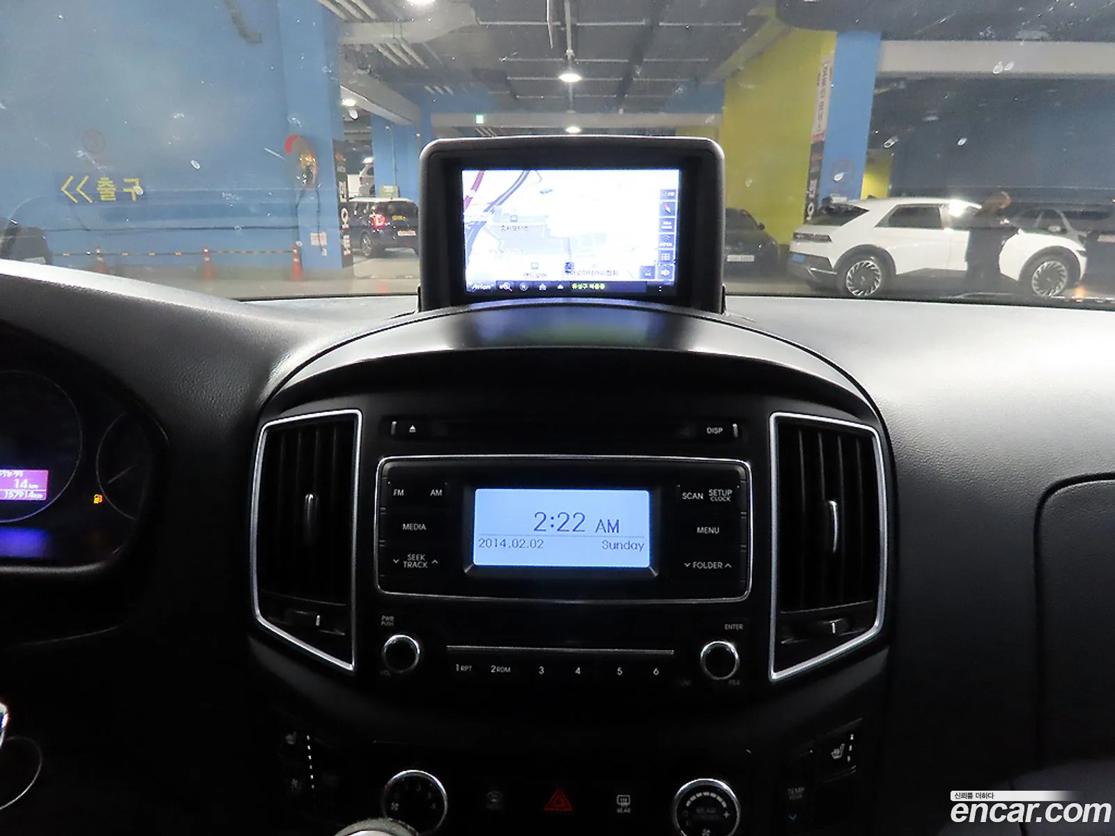 Hyundai Grand Starex 2018 — 13