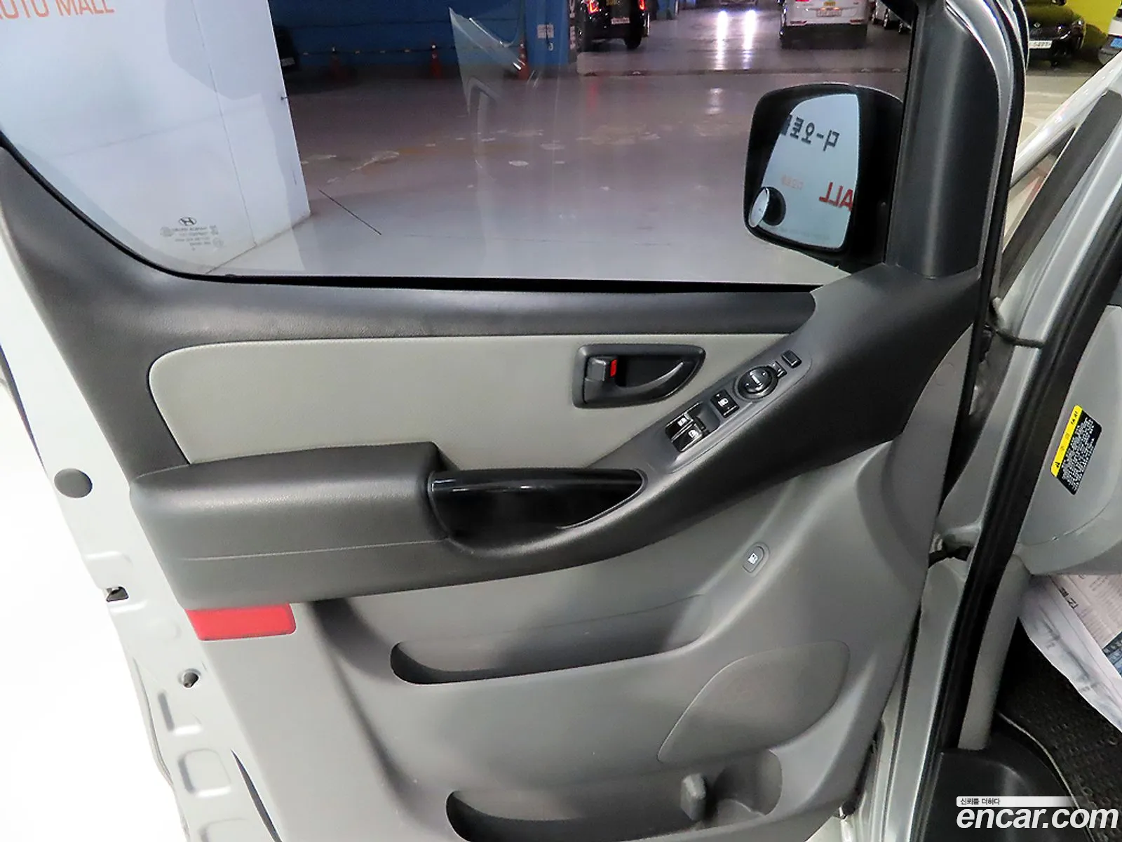 Hyundai Grand Starex 2018 — 15