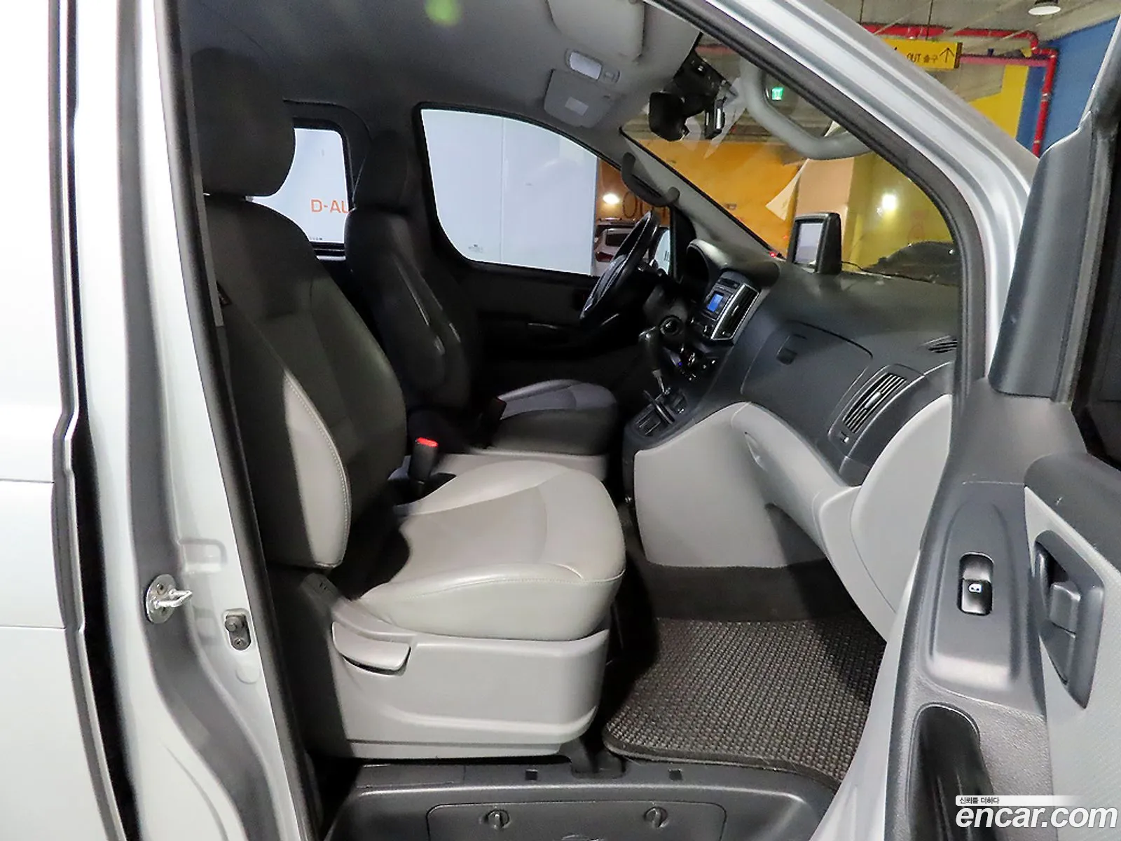 Hyundai Grand Starex 2018 — 4