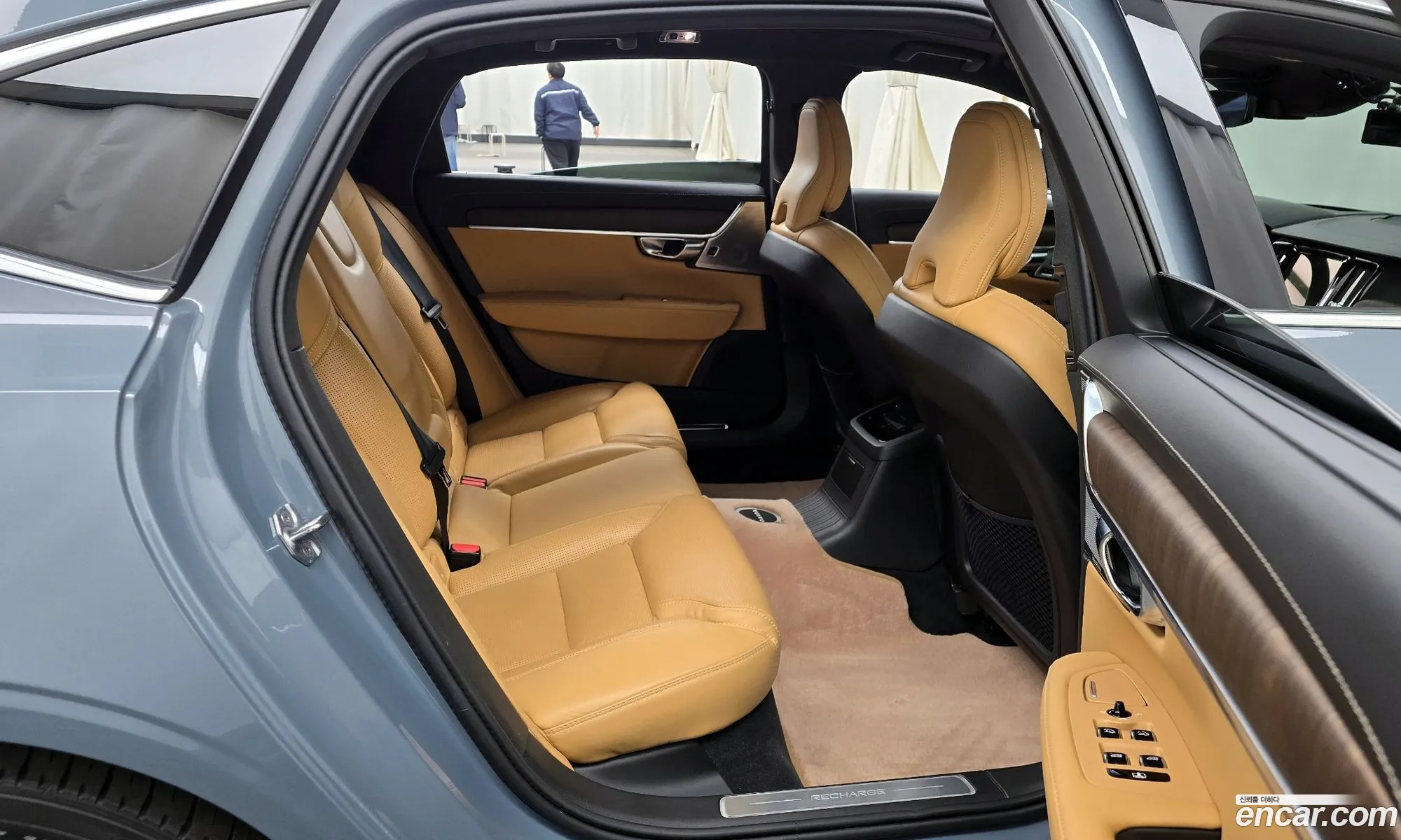 Volvo S90 2021 — 17