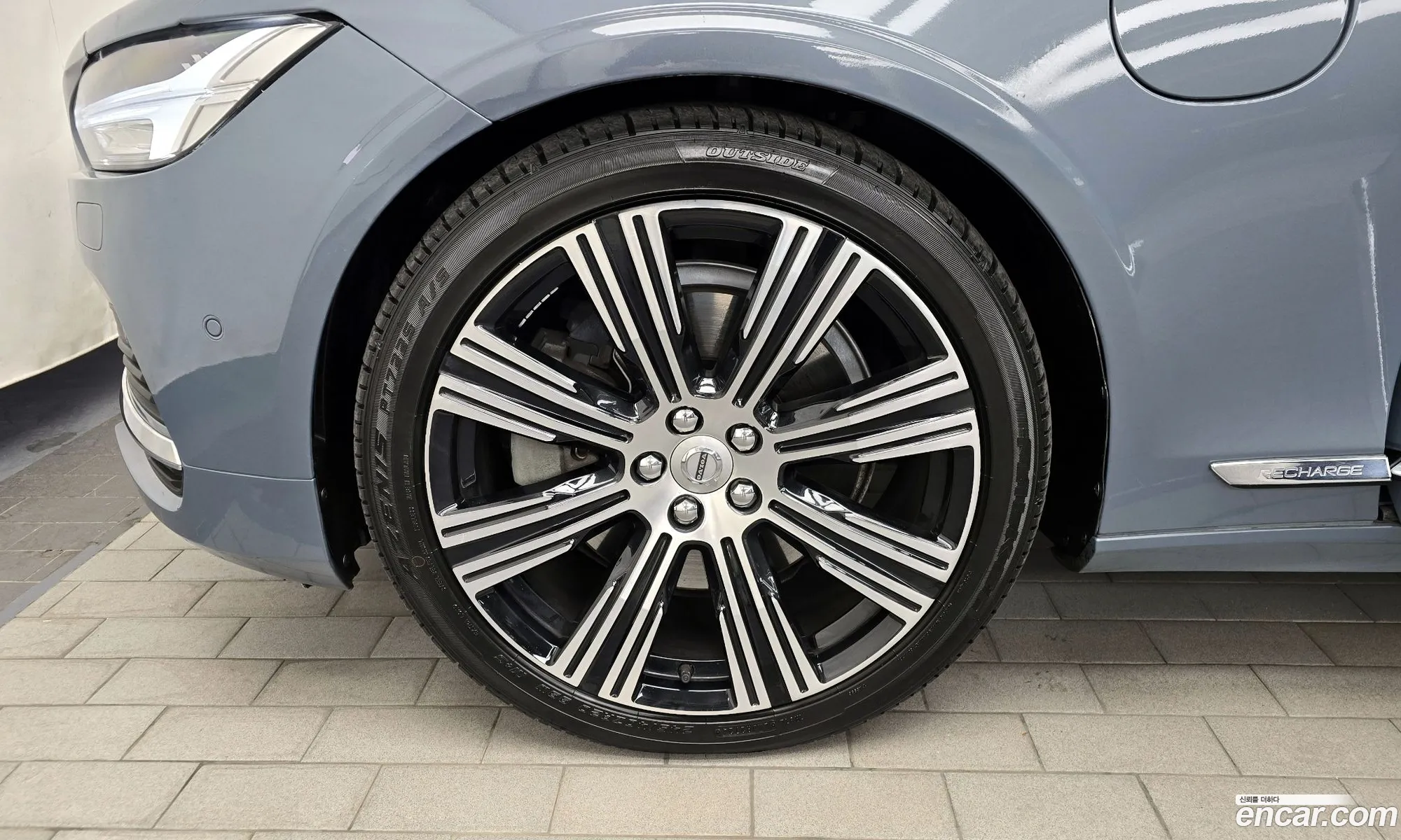 Volvo S90 2021 — 18