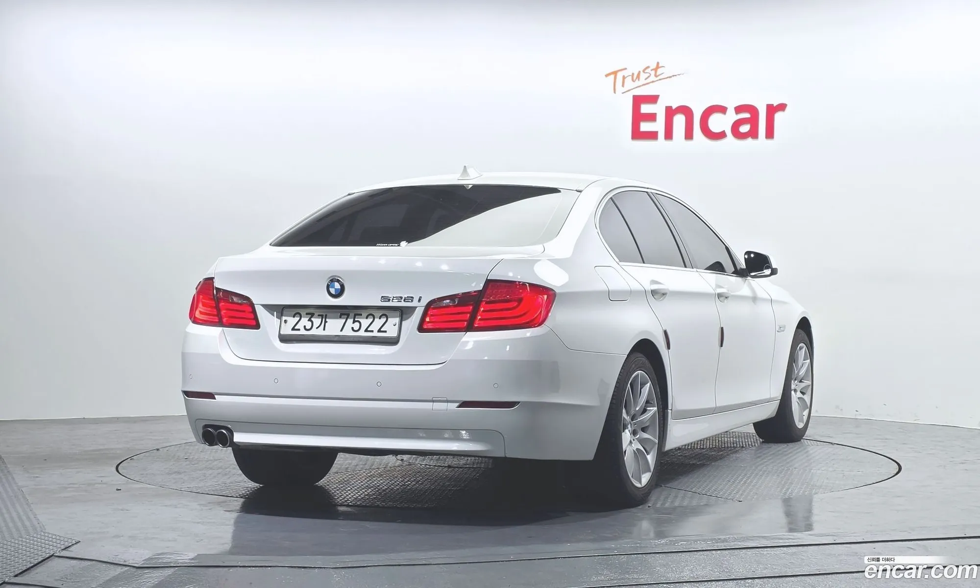 BMW 5 Series 2013 — 8