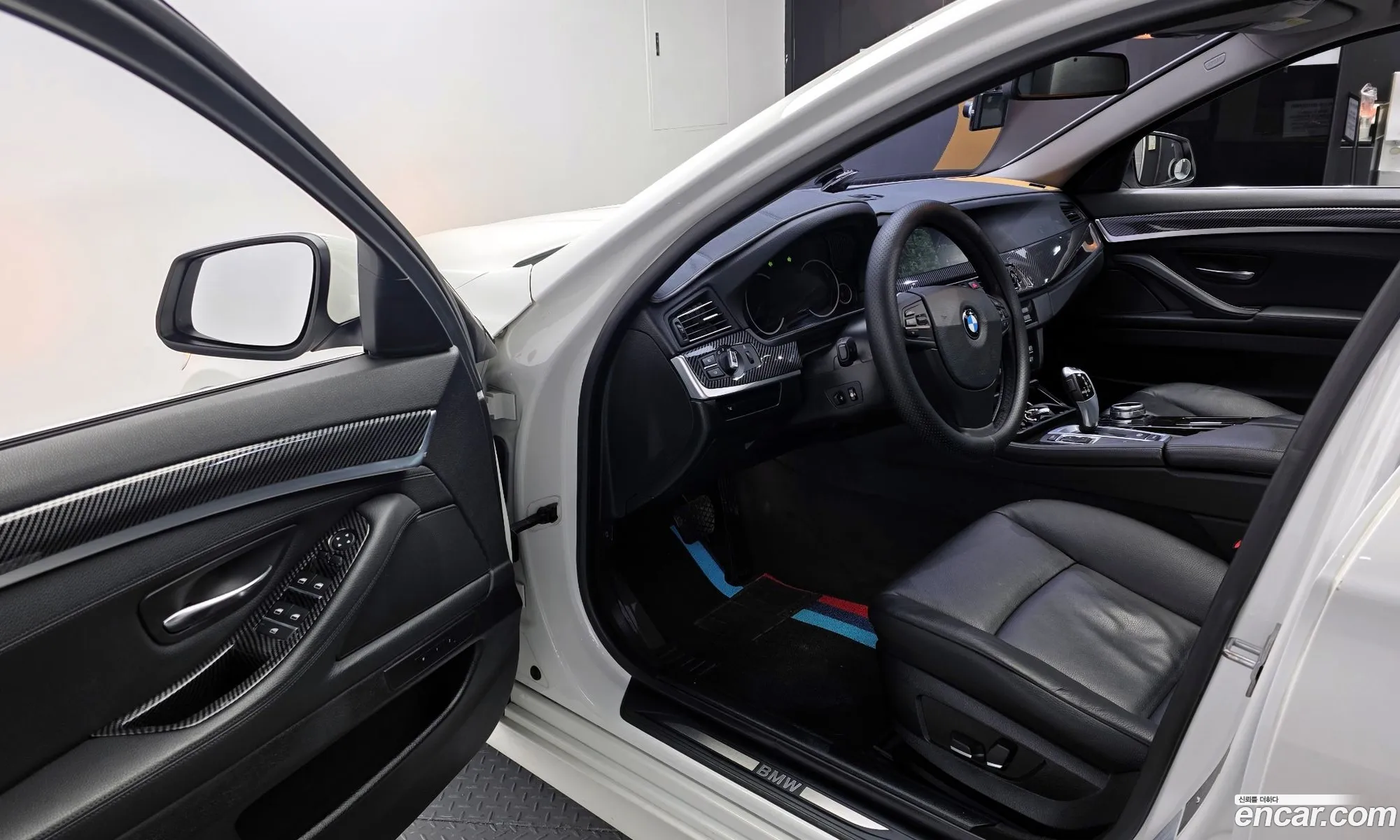 BMW 5 Series 2013 — 17