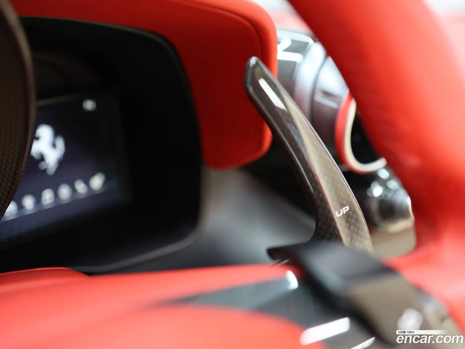 Ferrari F8 Spider 2021 — 13