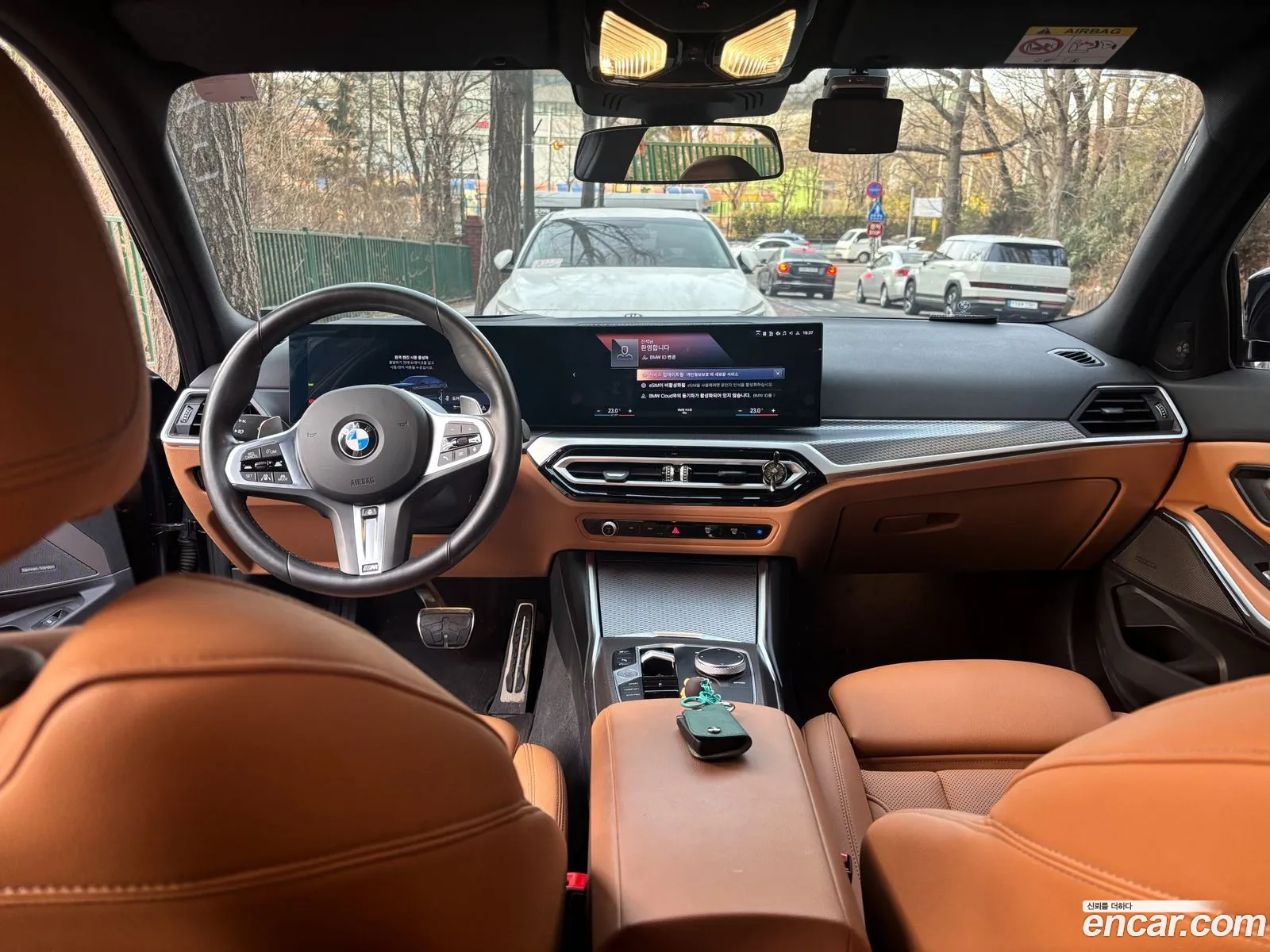 BMW 3 Series 2023 — 9