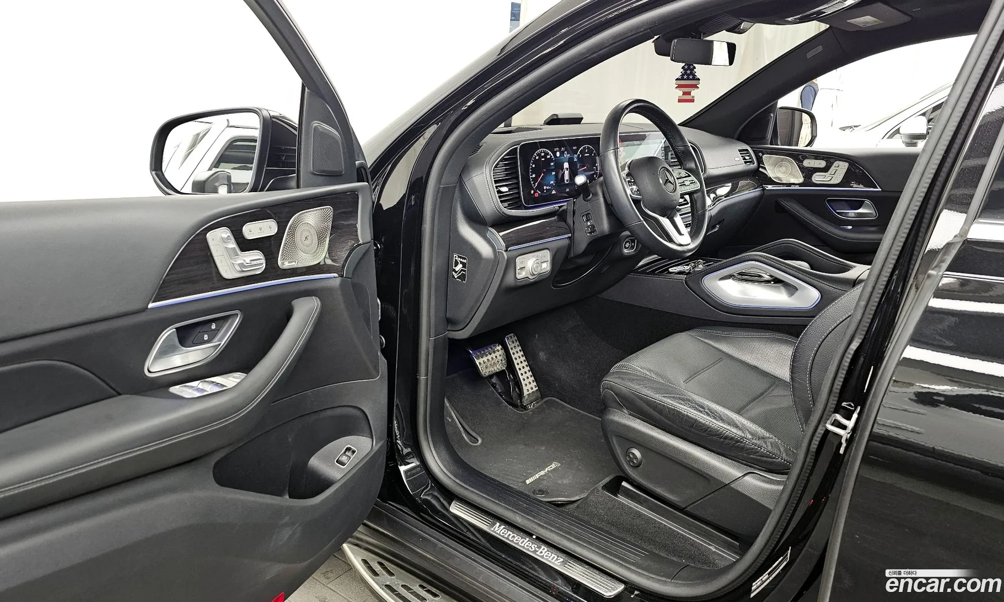 Mercedes-Benz GLE-Class W167 2023 — 14