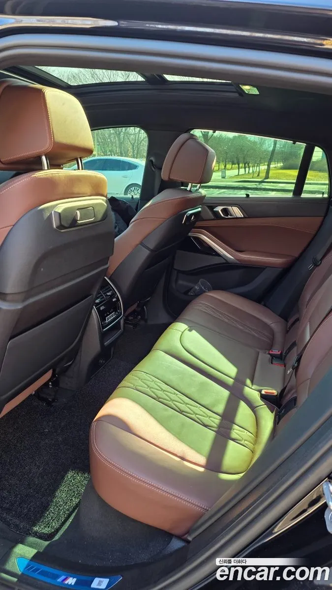 BMW X6 2023 — 7
