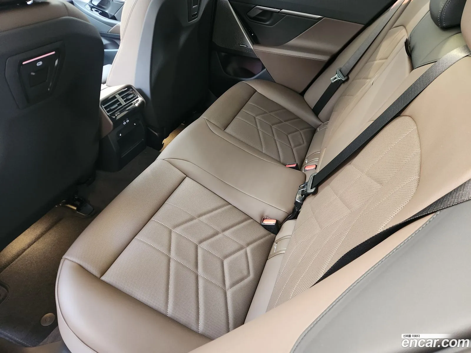 BMW 5 Series 2025 — 20