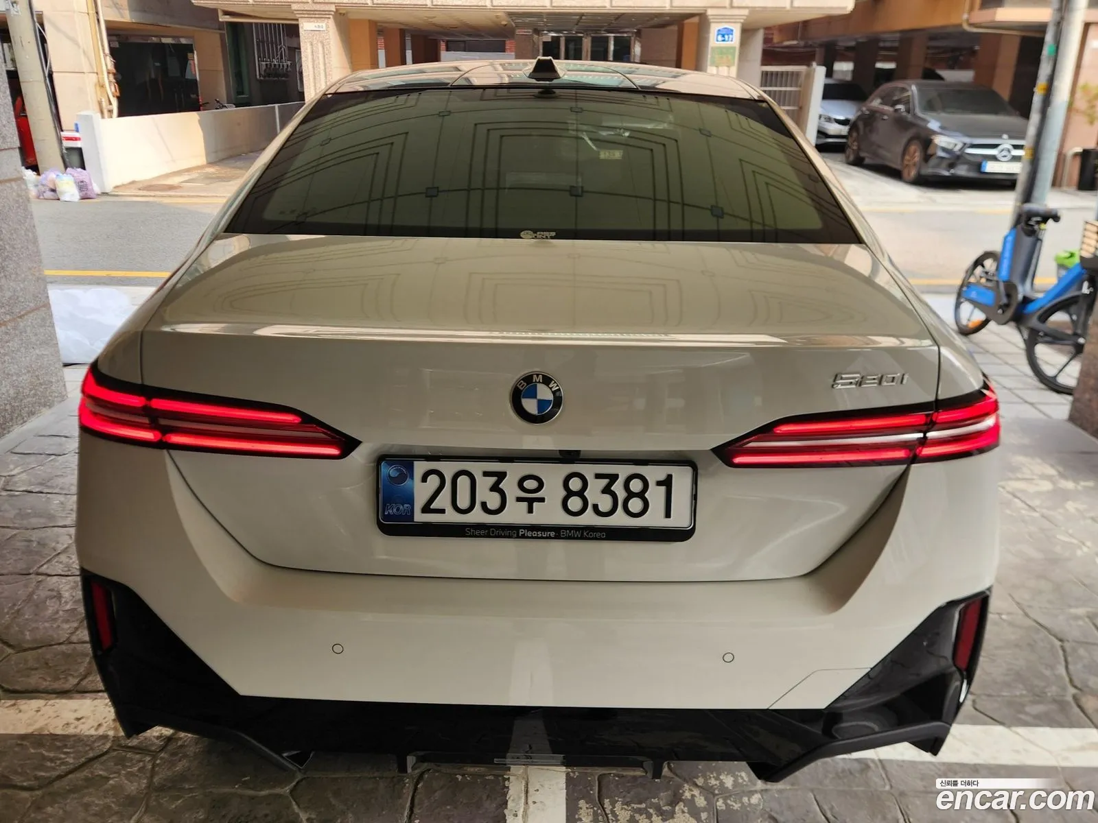 BMW 5 Series 2025 — 15