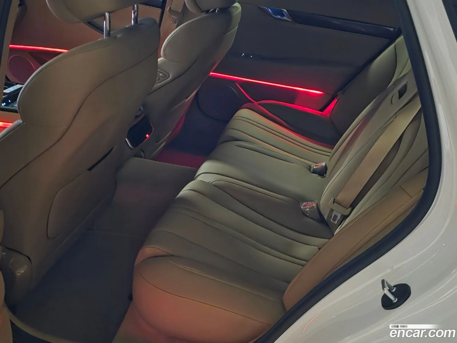 Genesis G80 2025 — 11