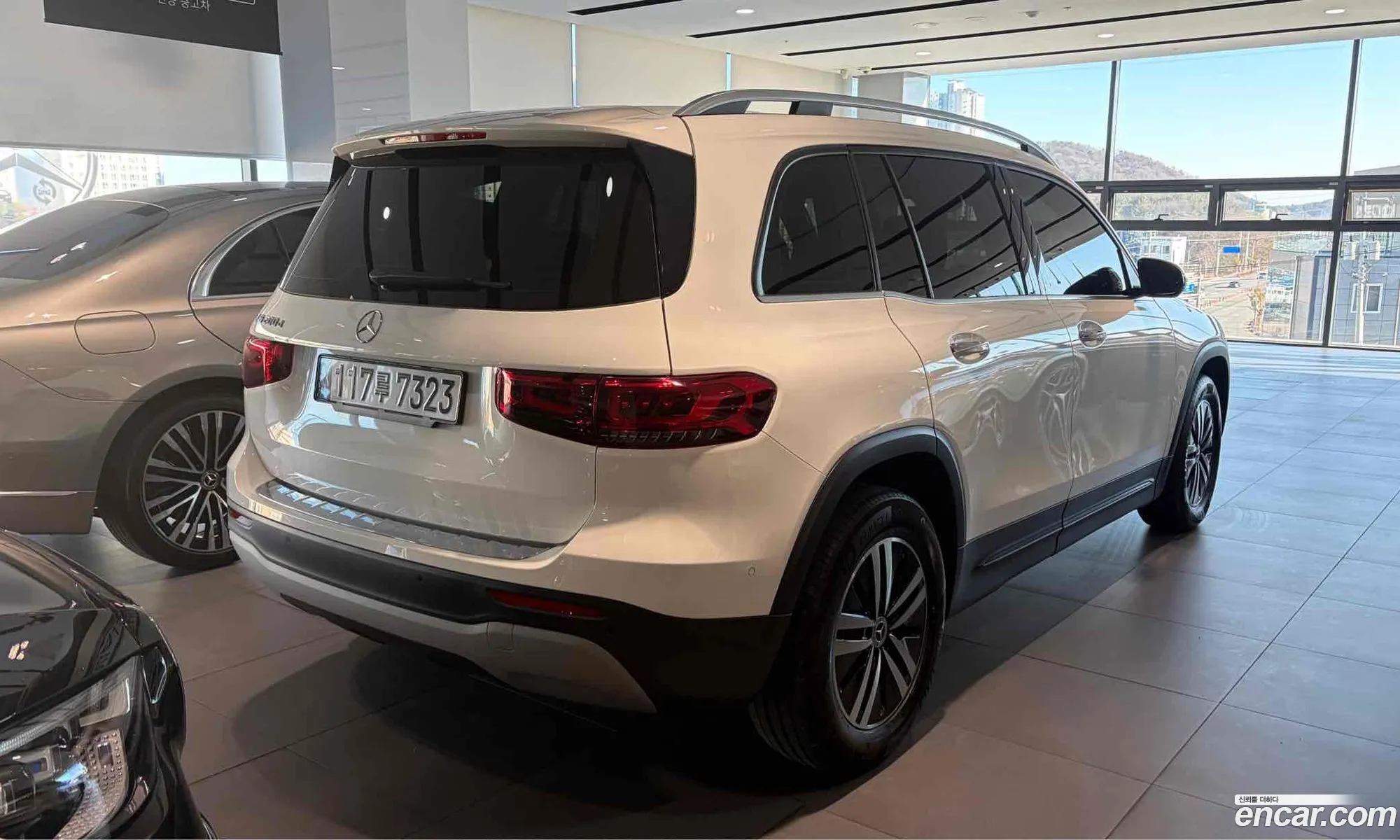 Mercedes-Benz GLB-Class X247 2021 — 7