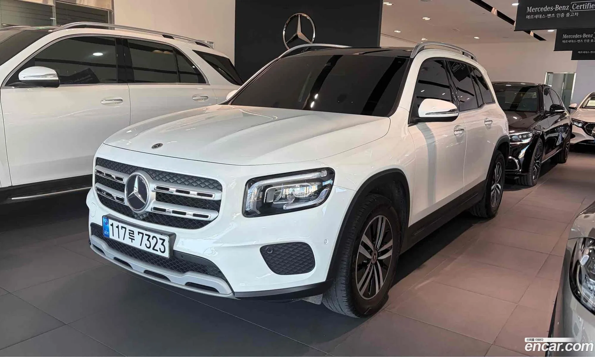 Mercedes-Benz GLB-Class X247 2021 — 5