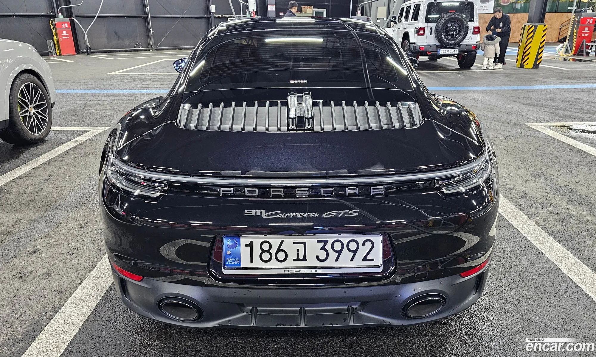 Porsche 911 2023 — 4