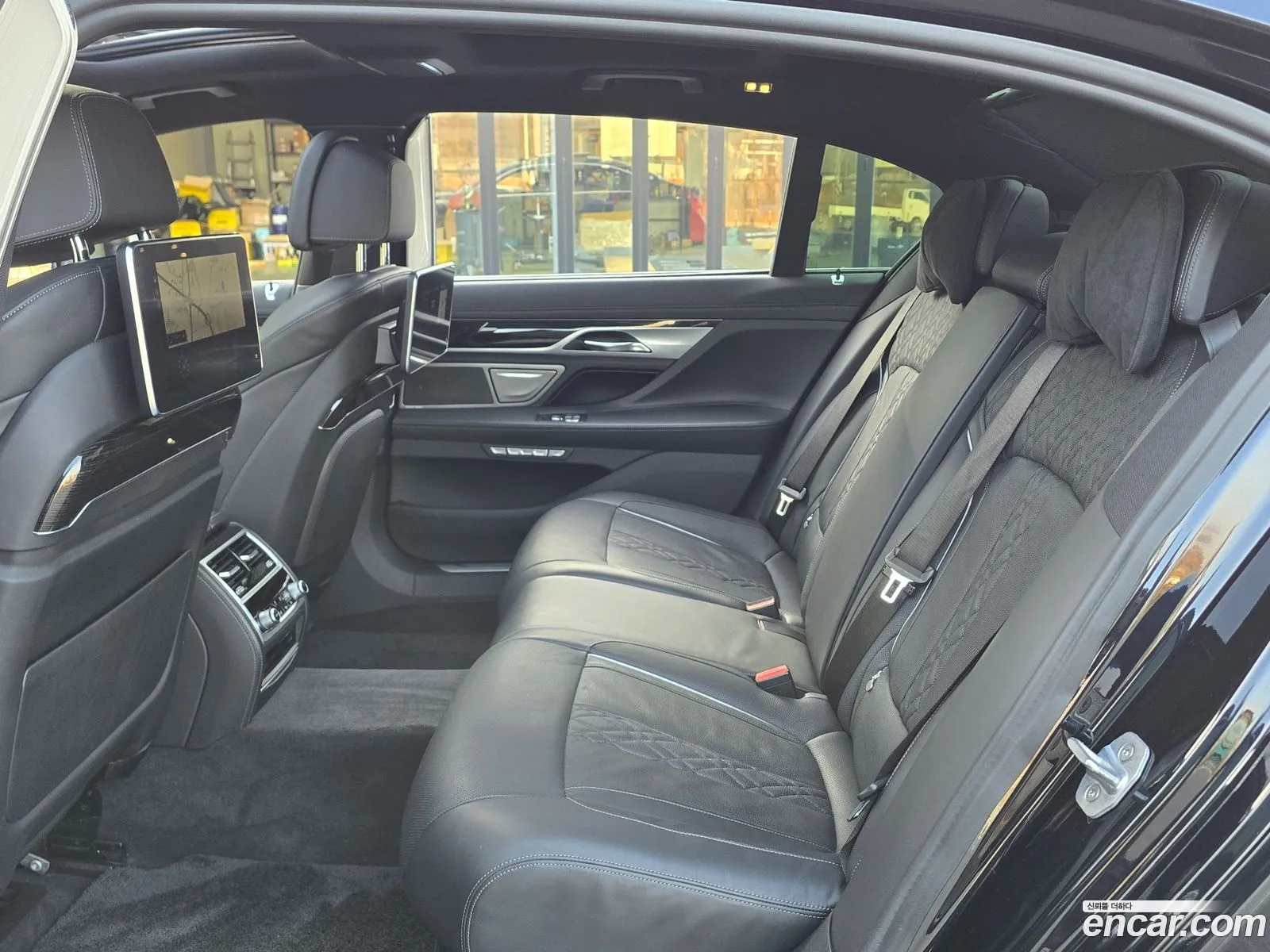 BMW 7 Series 2017 — 16