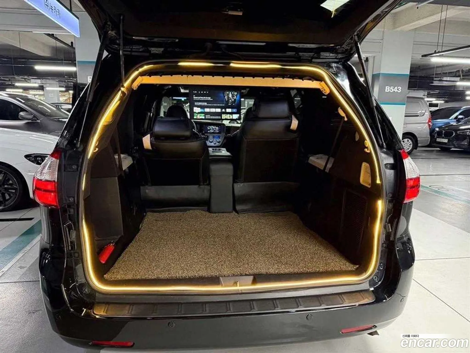 Toyota Sienna 2017 — 14