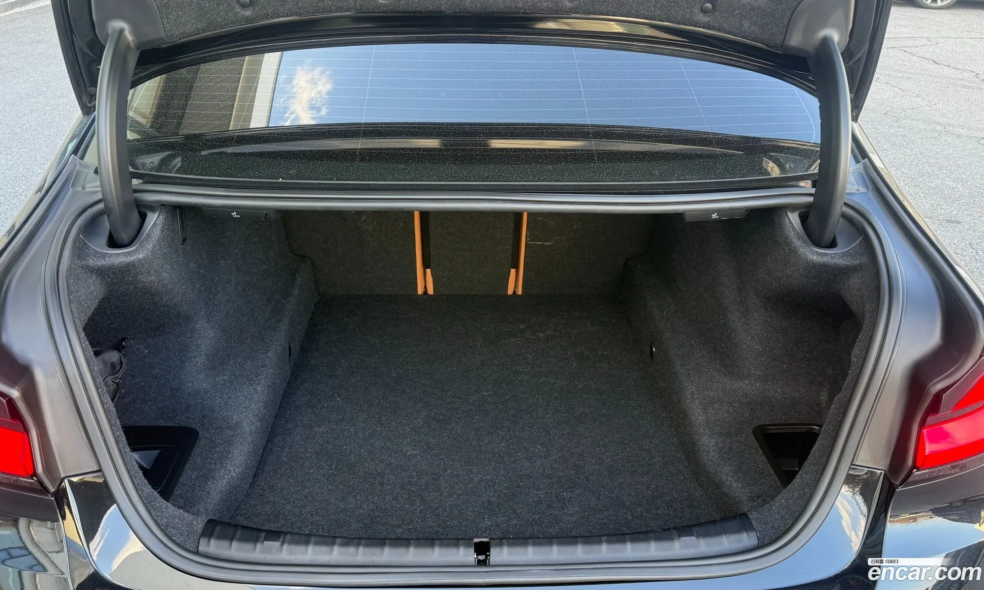 BMW 5 Series 2023 — 6