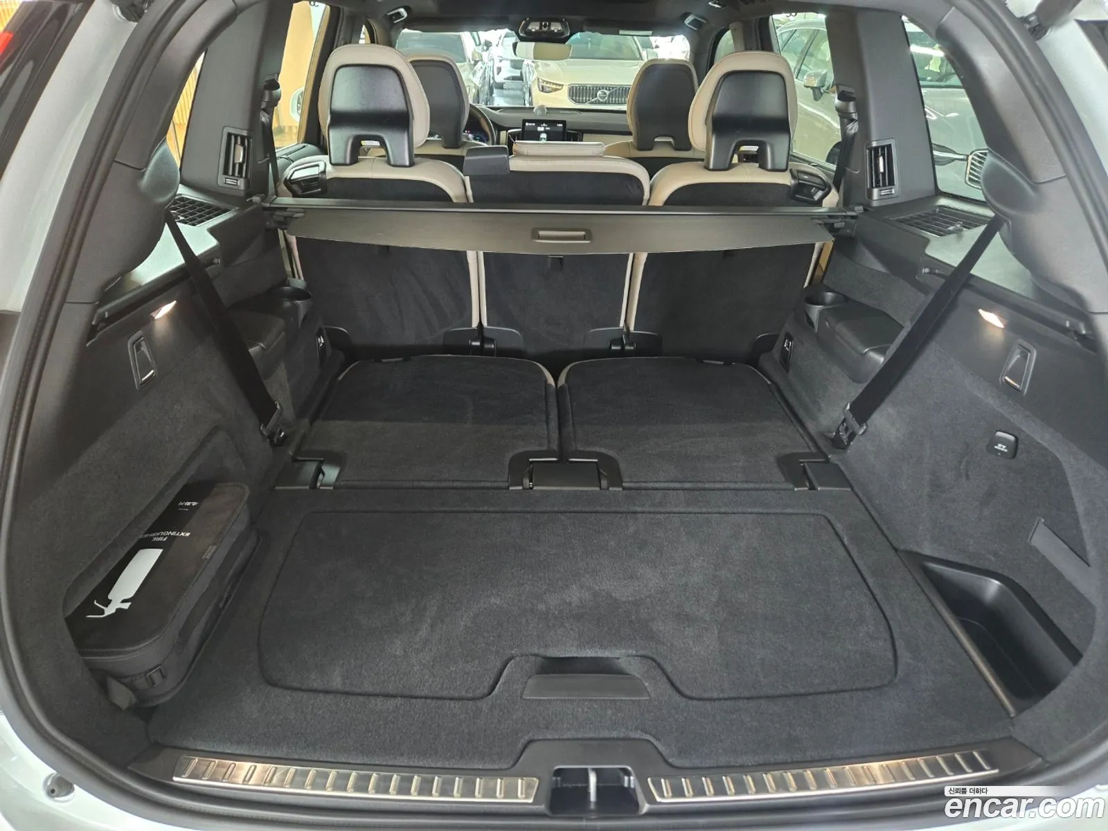 Volvo XC90 2025 — 12