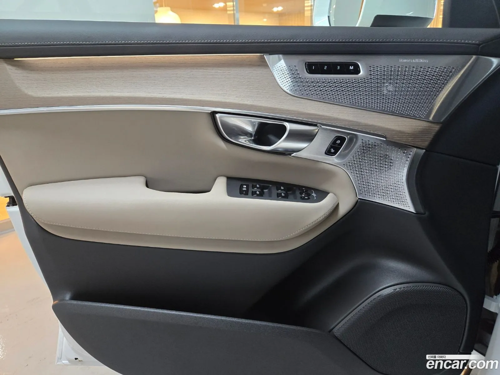 Volvo XC90 2025 — 4