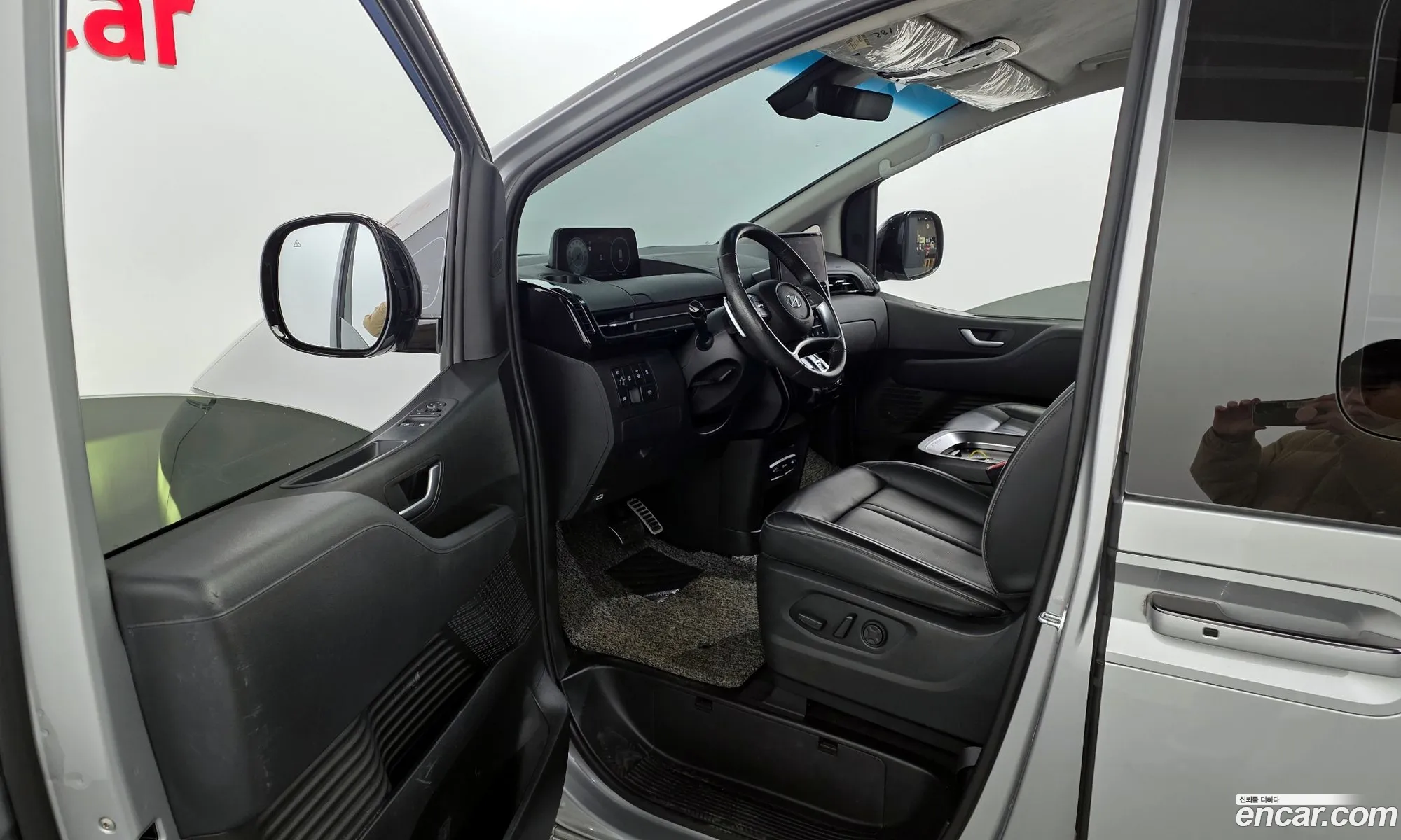 Hyundai Staria 2021 — 20