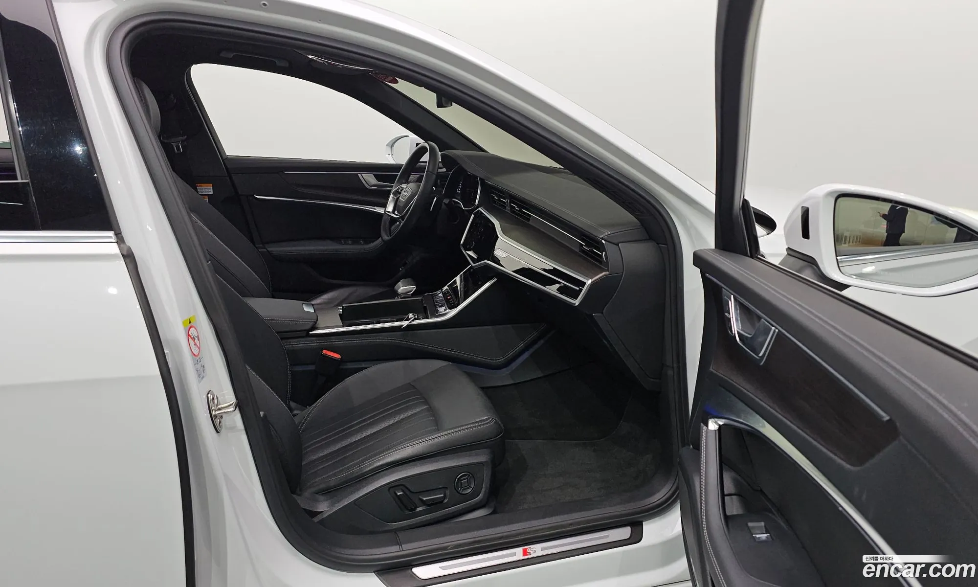 Audi A6 2023 — 18