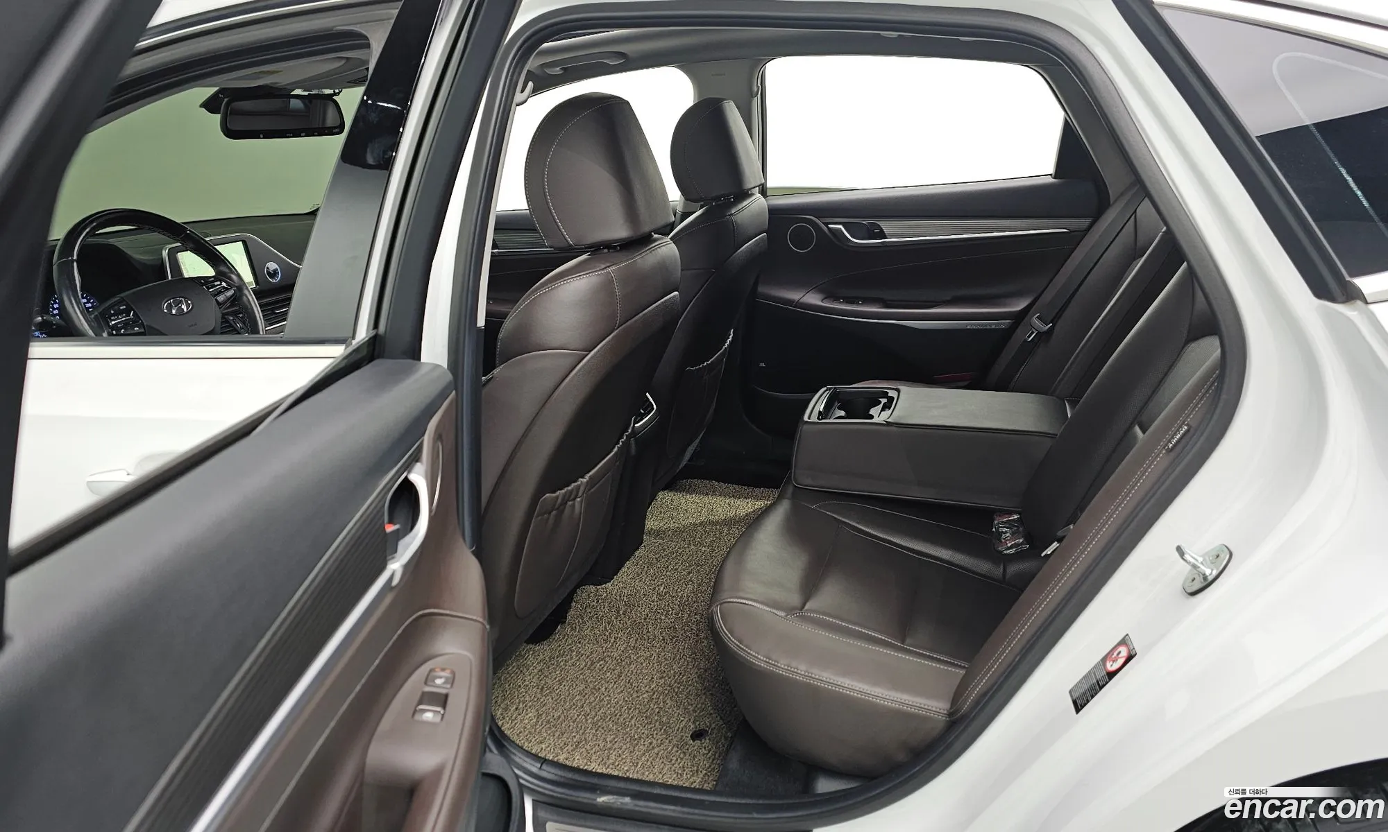 Hyundai Grandeur IG Hybrid 2017 — 6