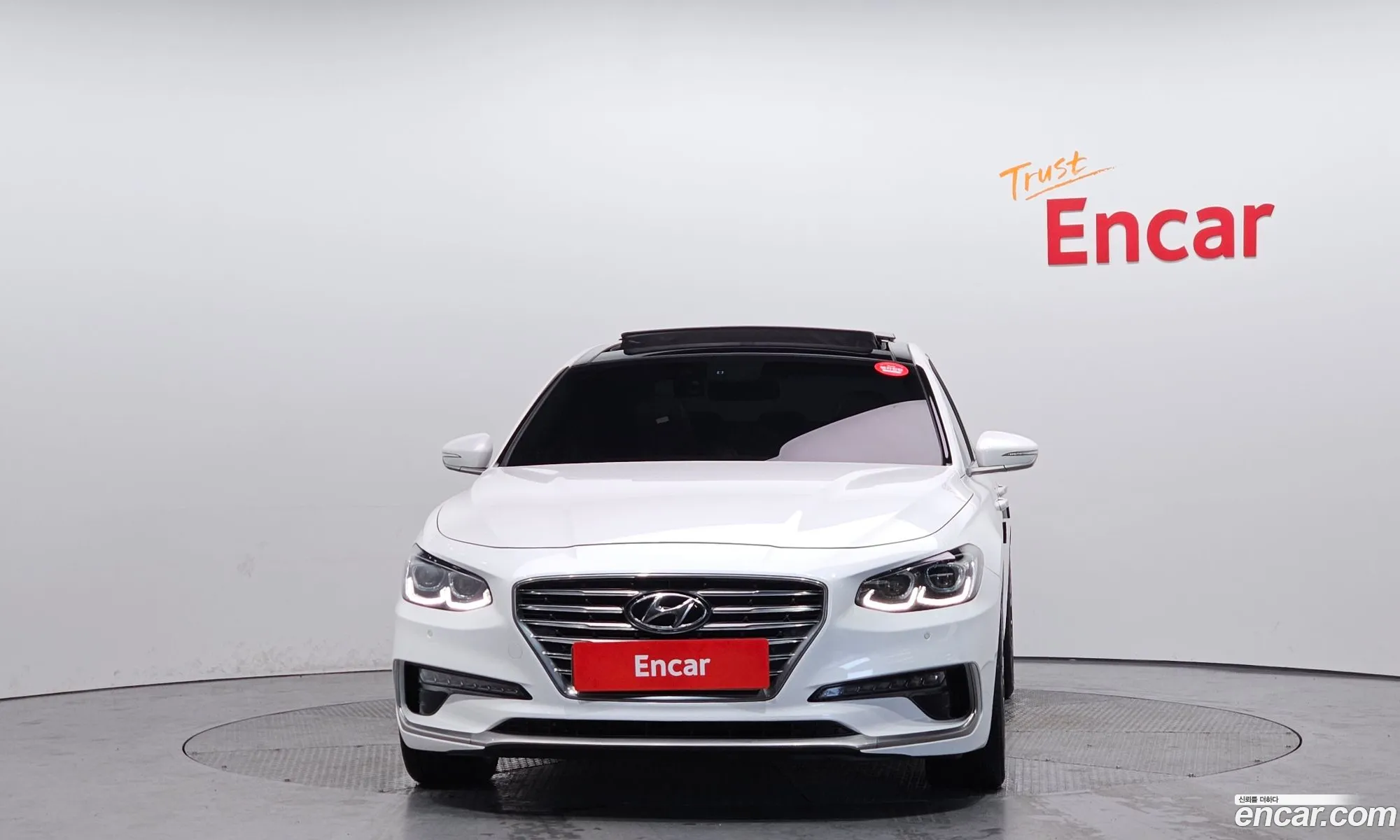 Hyundai Grandeur IG Hybrid 2017 — 10