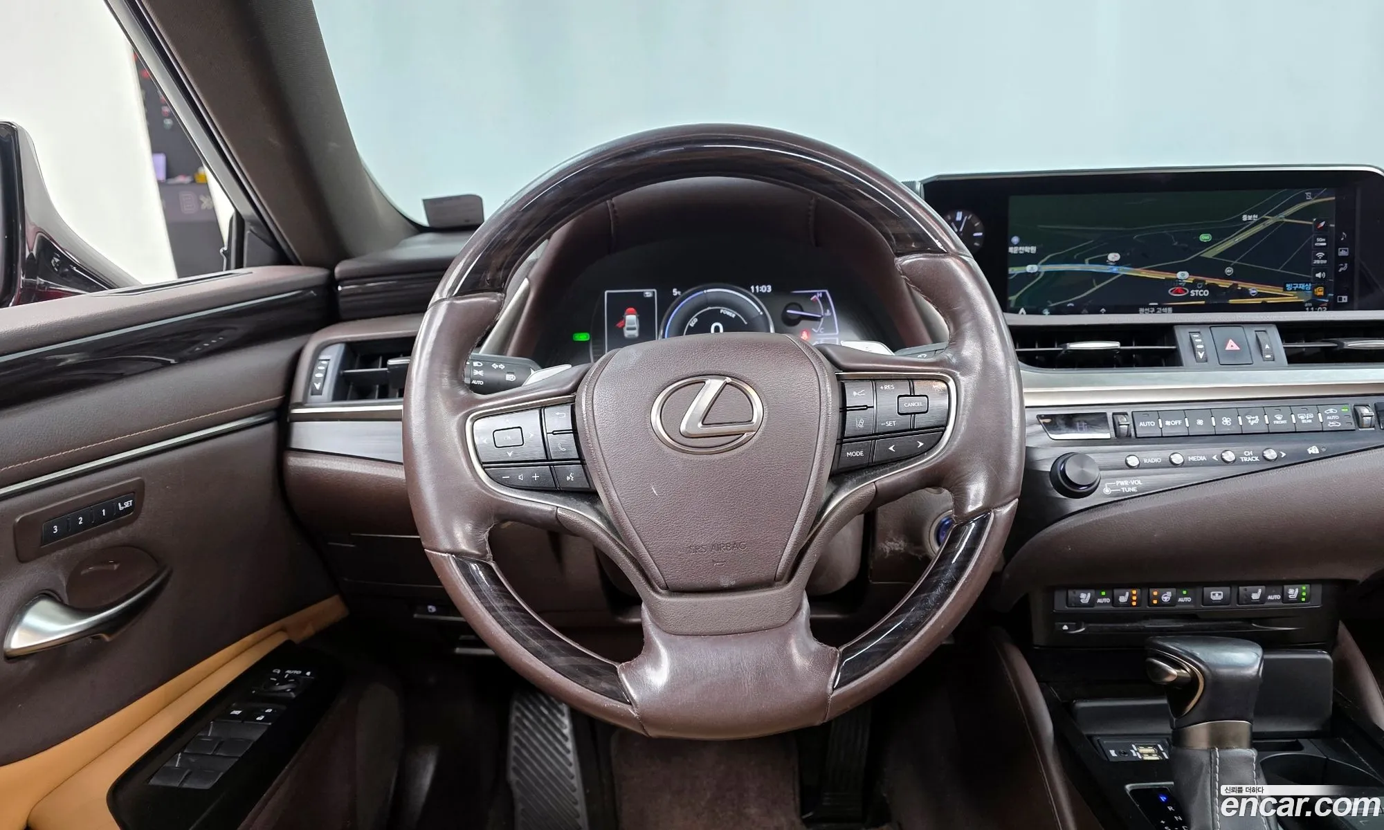Lexus ES300h 7th Gen 2018 JTHB21B12K2012400 — 16