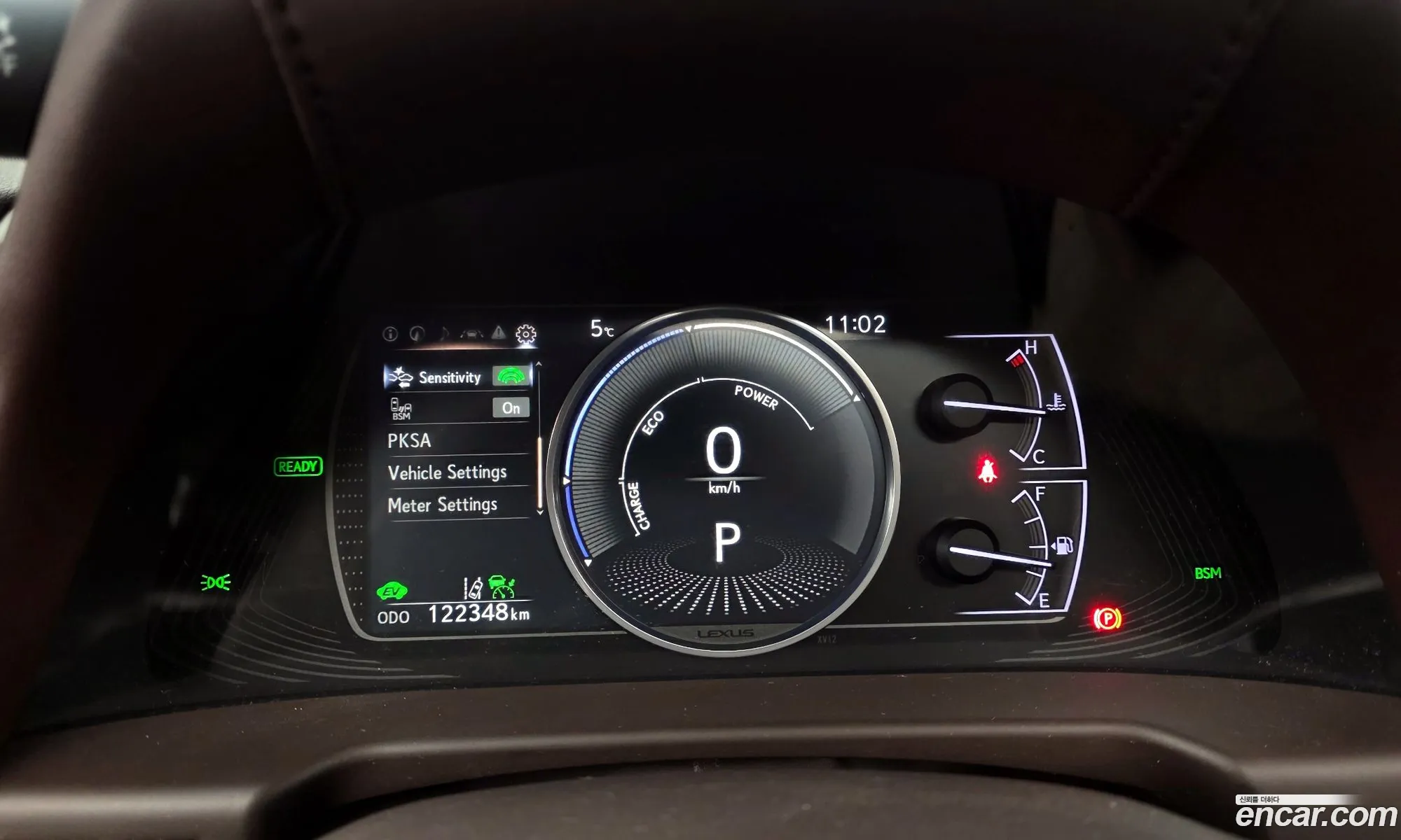 Lexus ES300h 7th Gen 2018 JTHB21B12K2012400 — 18