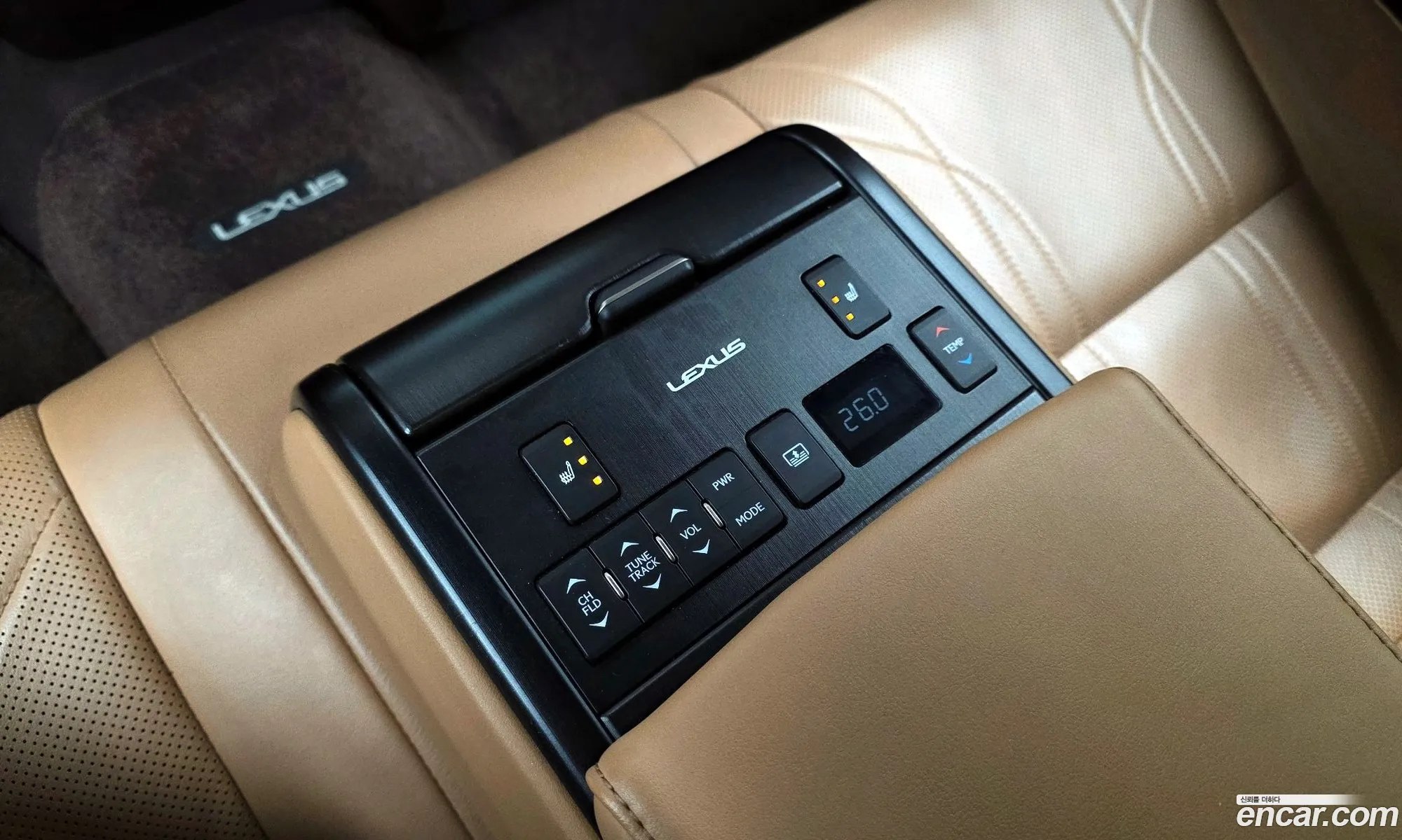 Lexus ES300h 7th Gen 2018 JTHB21B12K2012400 — 3