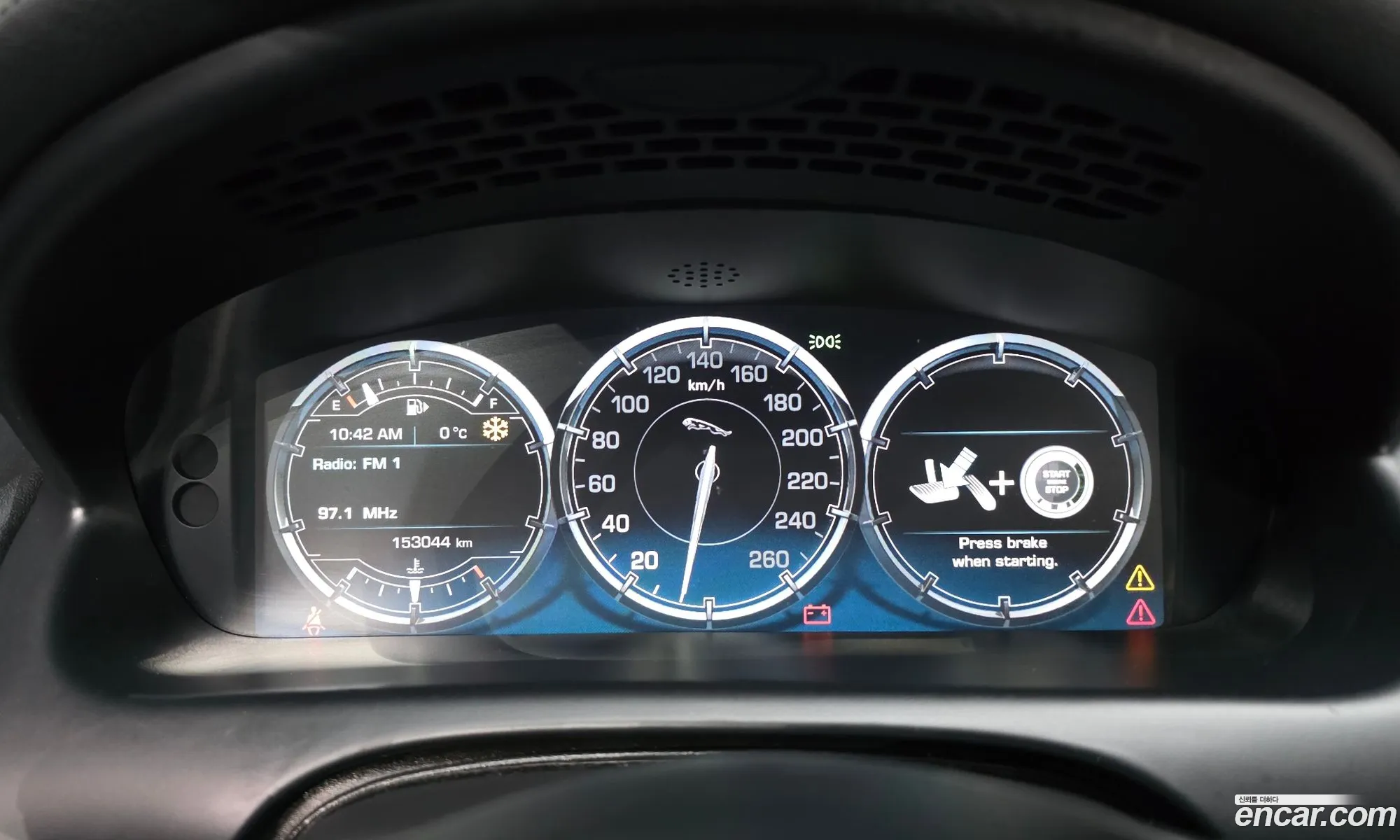 Jaguar XJ 2015 SAJAA2223FNV83771 — 20